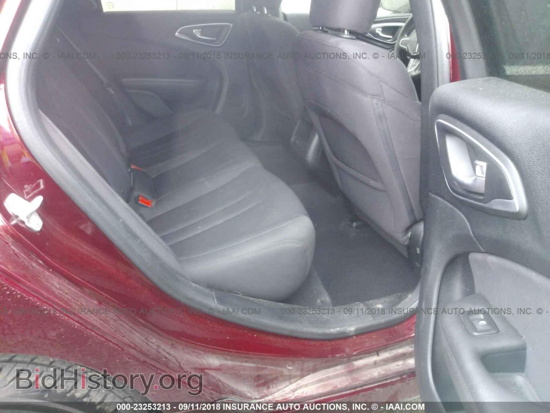 2015 Chrysler 200 - VIN: 1C3CCCAB4FN570184 - Фото 8