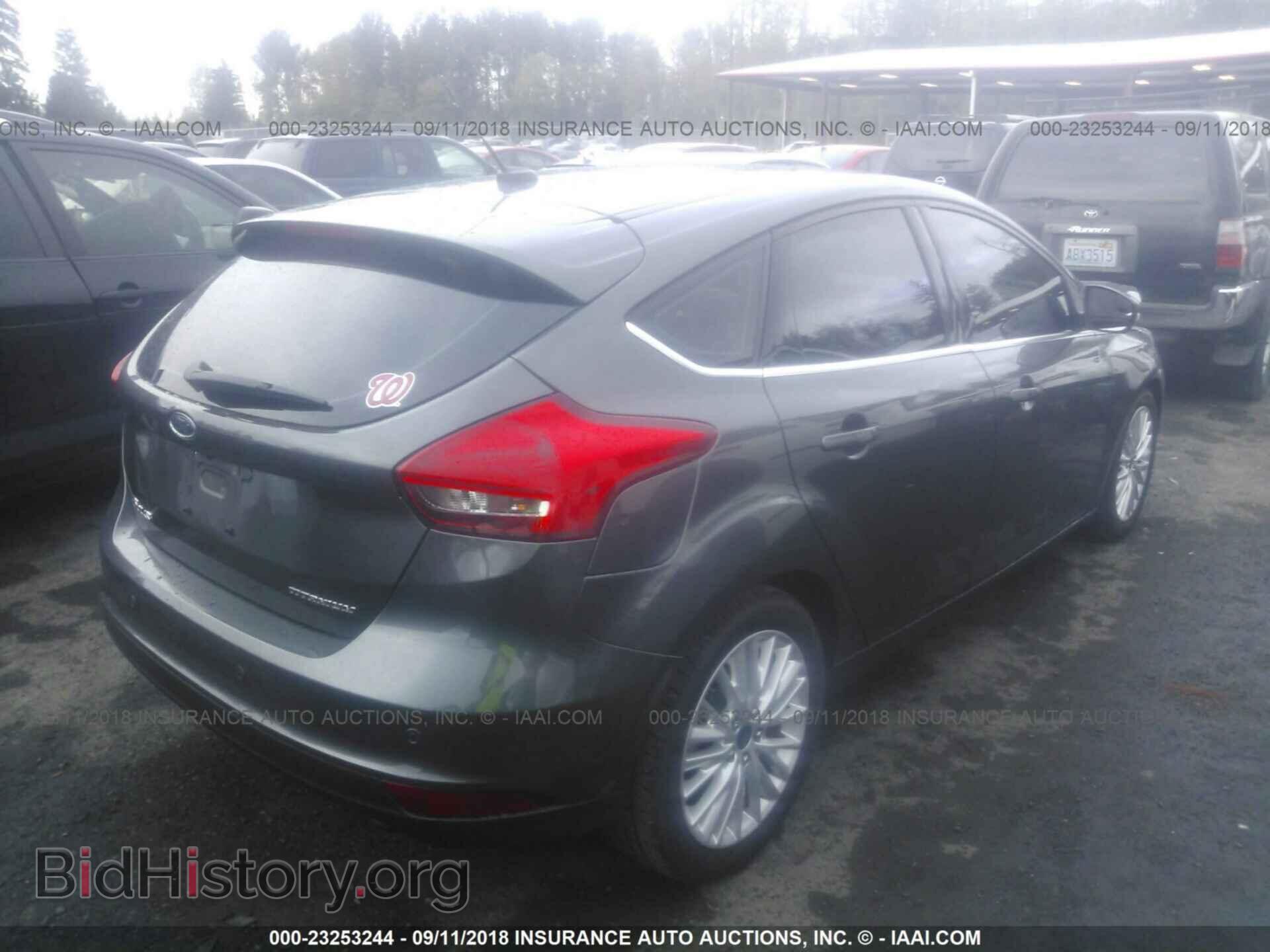 2016 Ford Focus - VIN: 1FADP3N29GL271792 - Фото 4