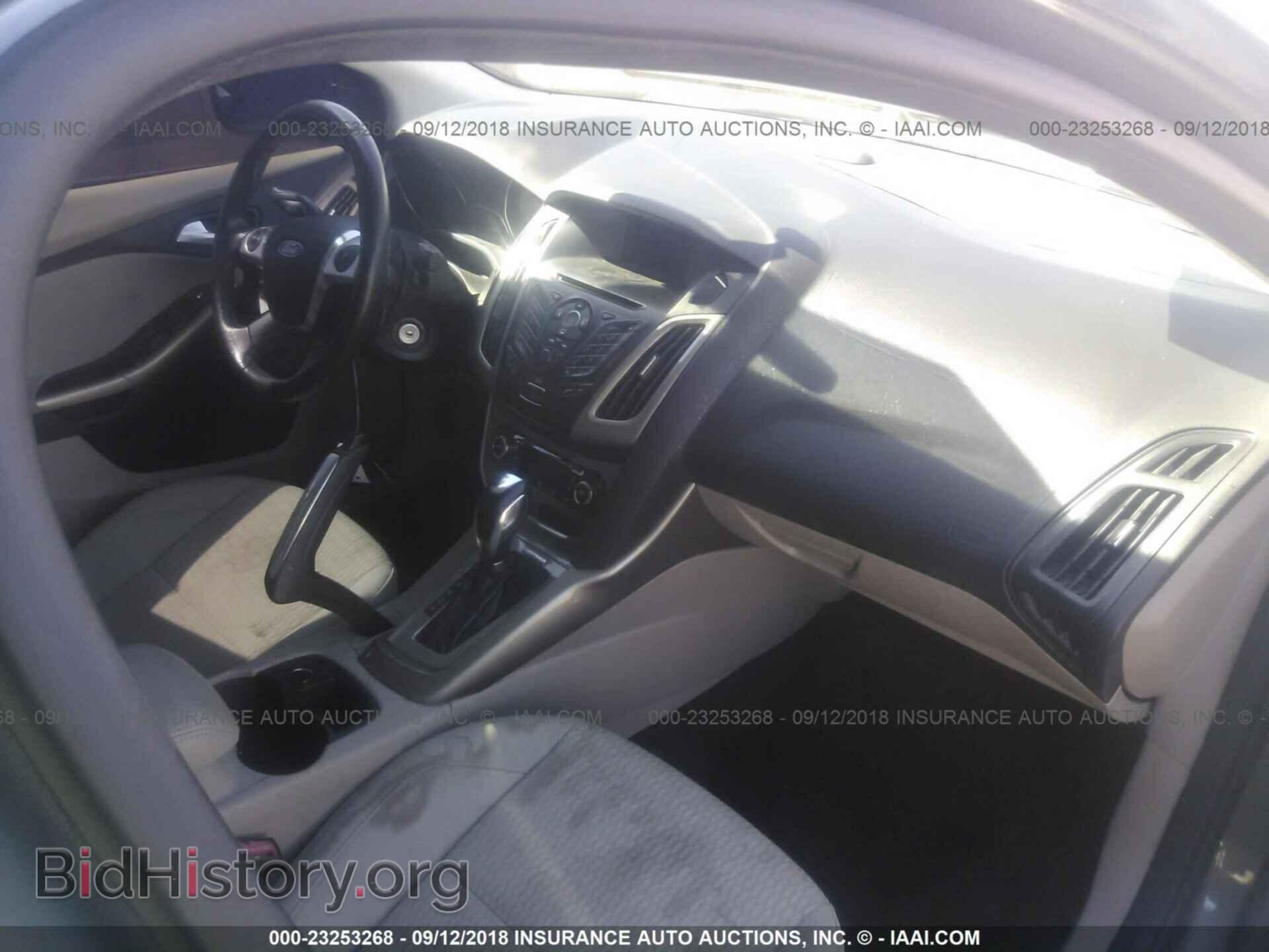 2012 Ford Focus - VIN: 1FAHP3H29CL373374 - Фото 5