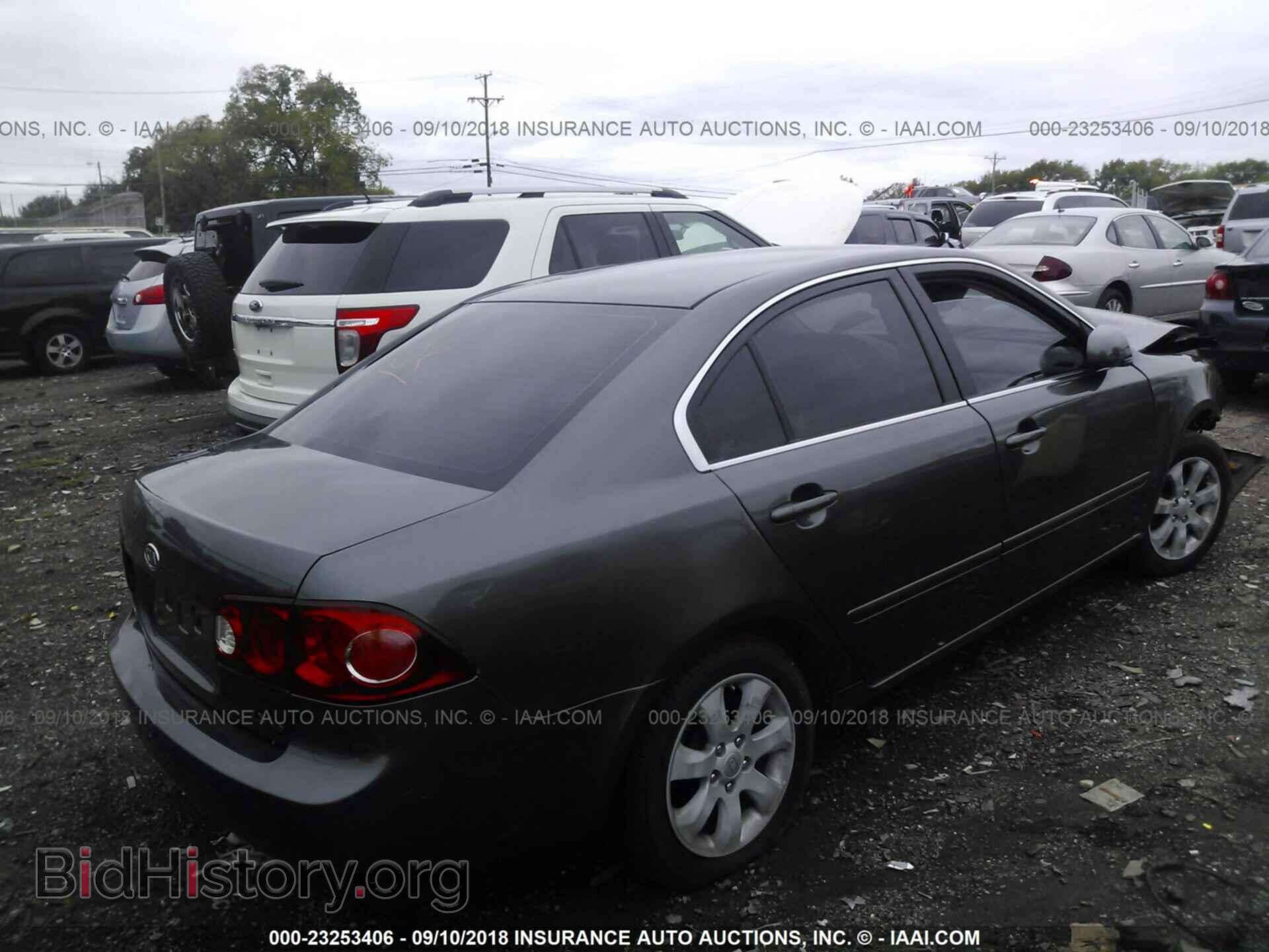 2006 KIA OPTIMA - VIN: KNAGE124065038083 - Фото 4
