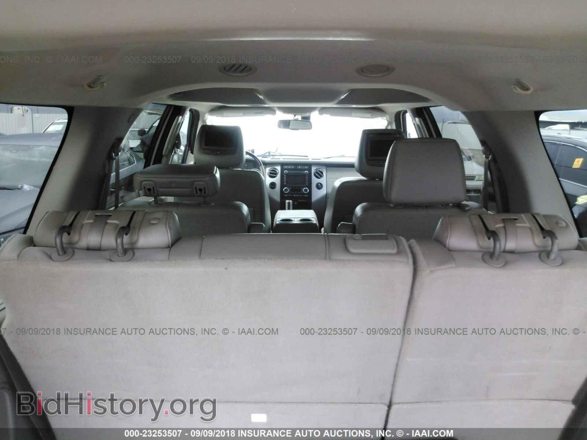 2011 Ford Expedition - VIN: 1FMJK1K59BEF27808 - Фото 8