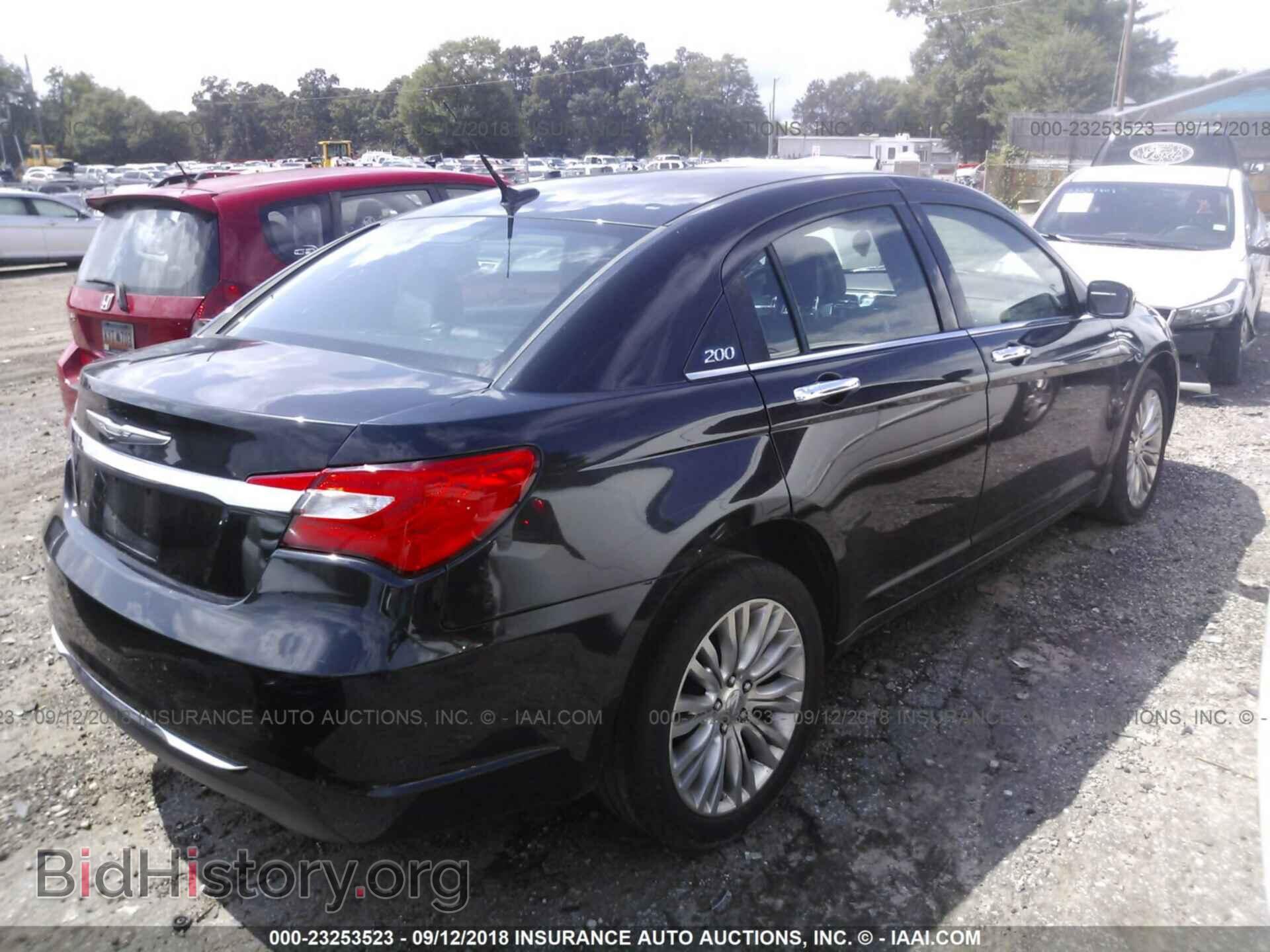 2011 Chrysler 200 - VIN: 1C3BC2FB4BN521348 - Фото 4