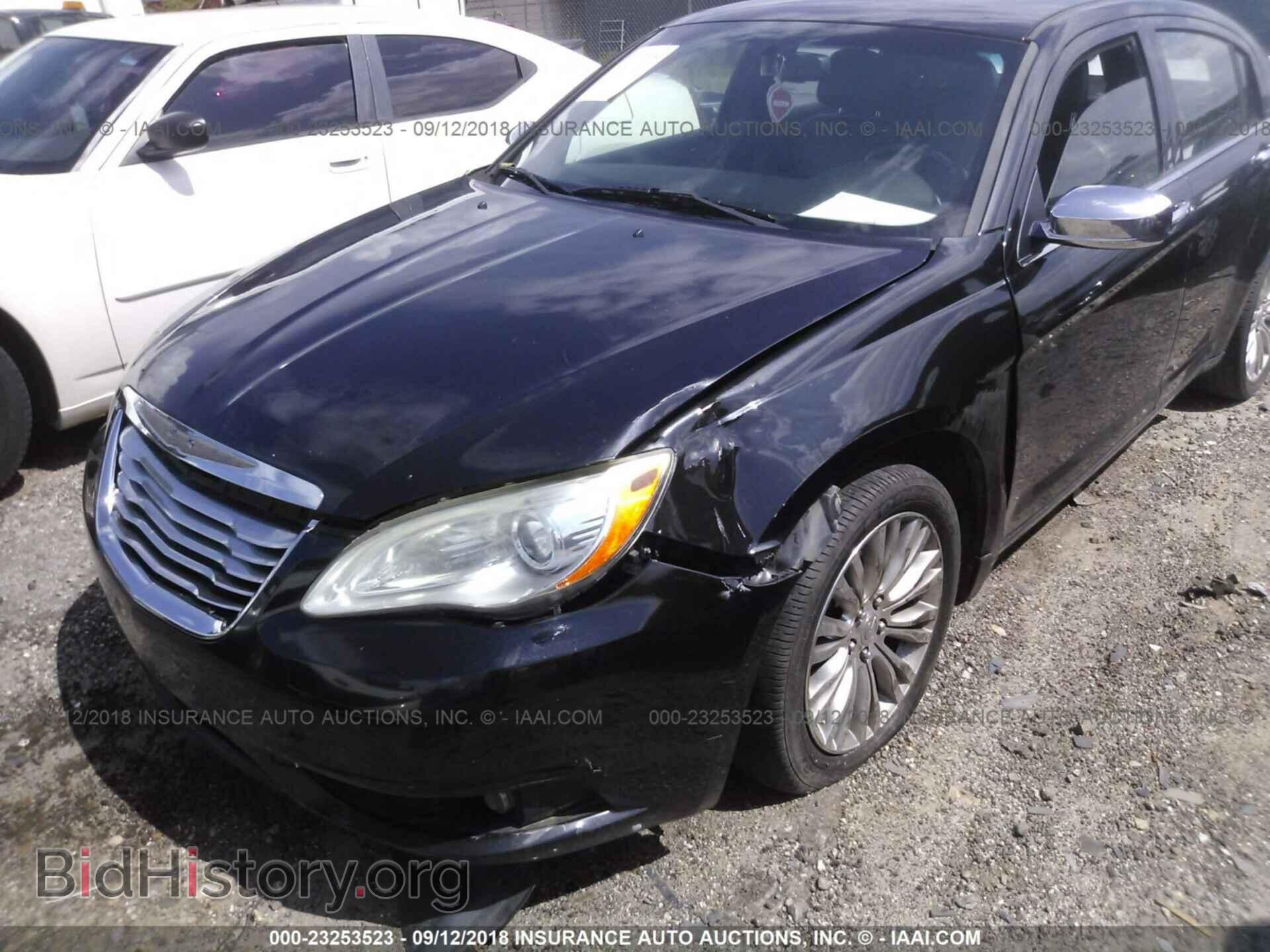 2011 Chrysler 200 - VIN: 1C3BC2FB4BN521348 - Фото 6