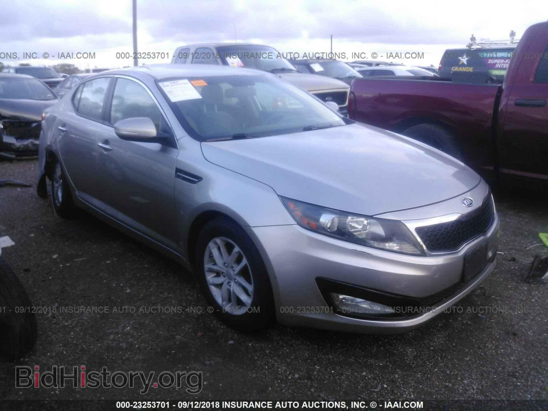 Фотография KNAGM4A76C5271932 - Kia Optima 2012