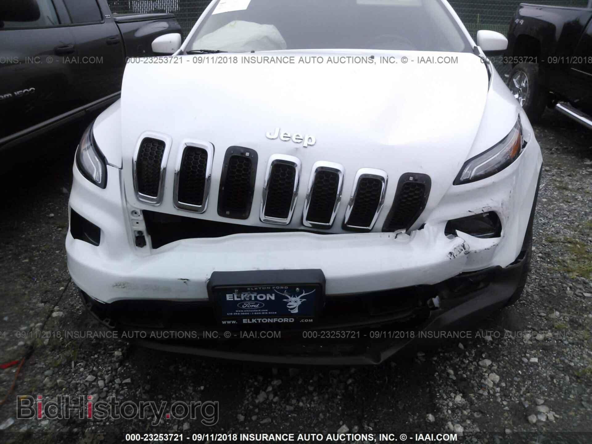 2015 Jeep Cherokee - VIN: 1C4PJMCB4FW679857 - Photo 6