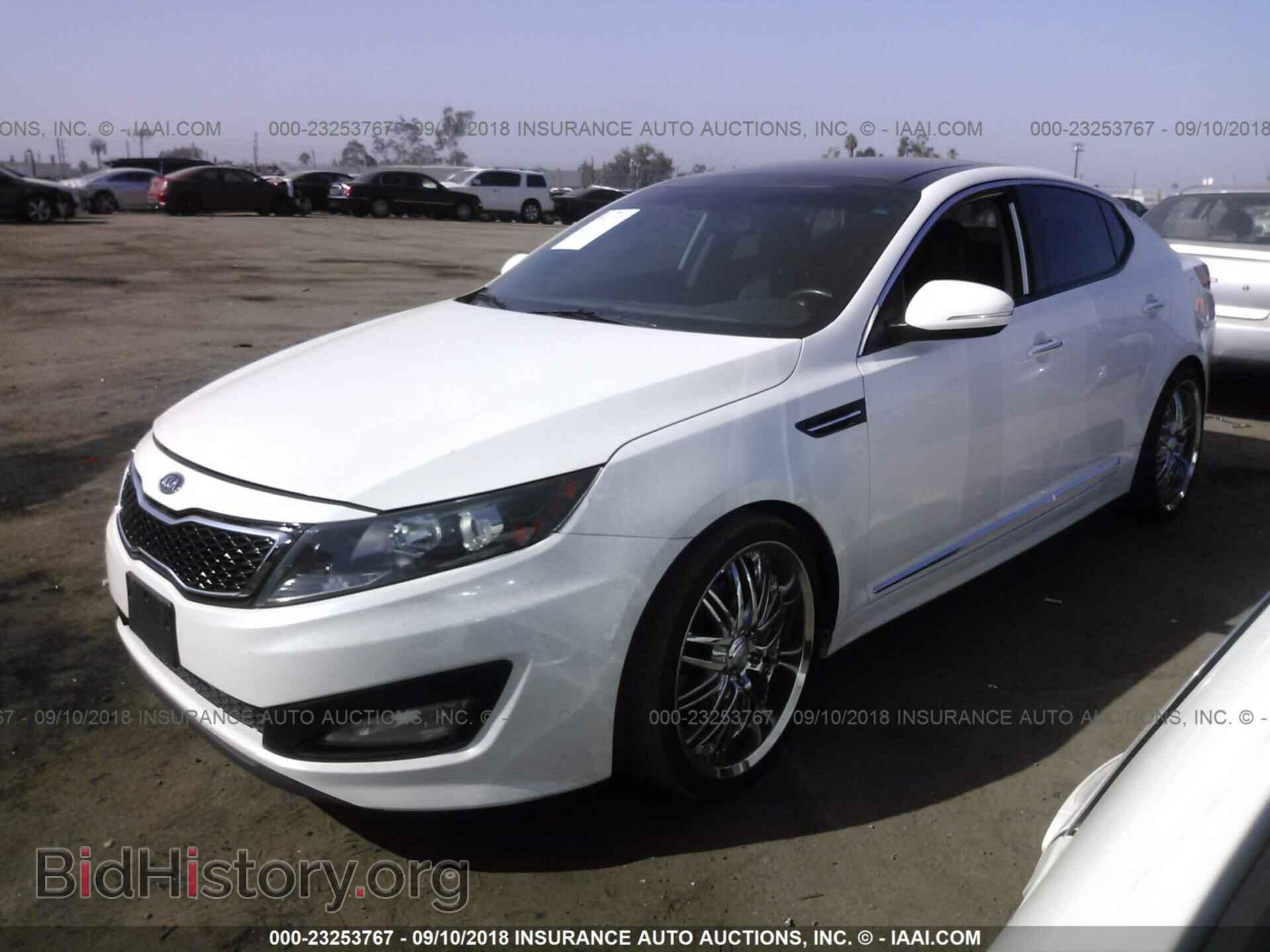 2012 Kia Optima - VIN: 5XXGR4A67CG059242 - Photo 2