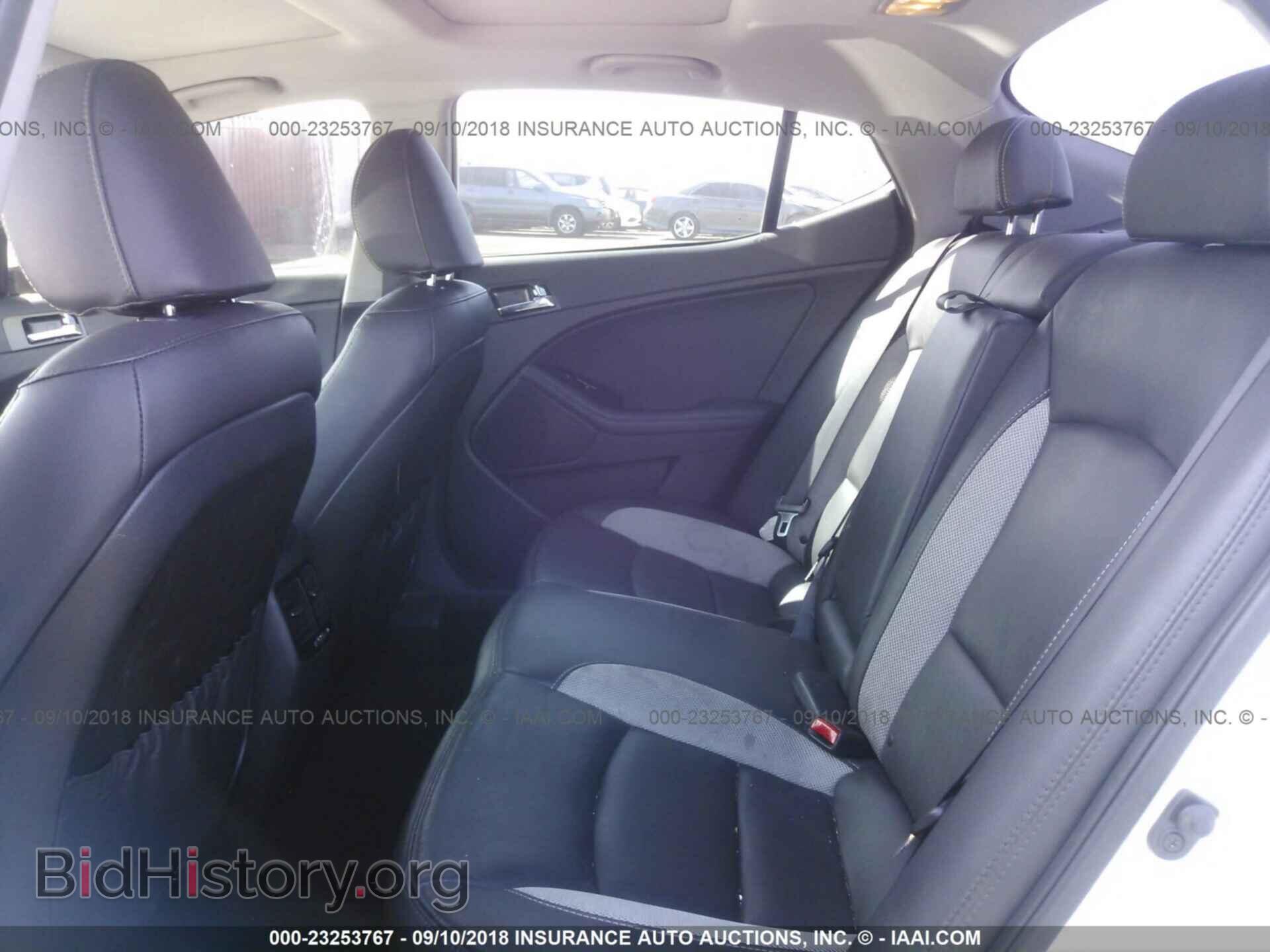 2012 Kia Optima - VIN: 5XXGR4A67CG059242 - Photo 8