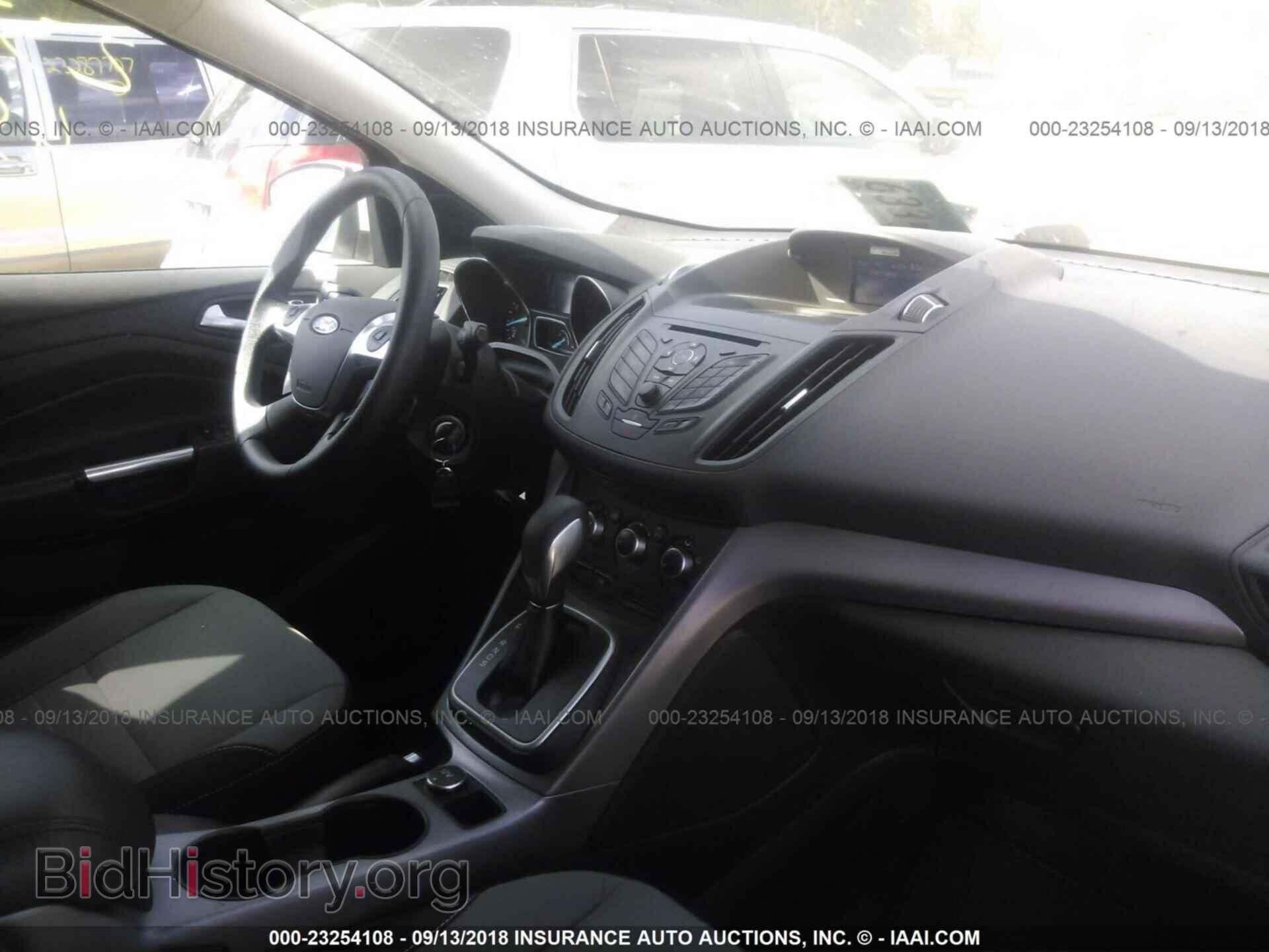 2014 Ford Escape - VIN: 1FMCU9G9XEUA82583 - Фото 5