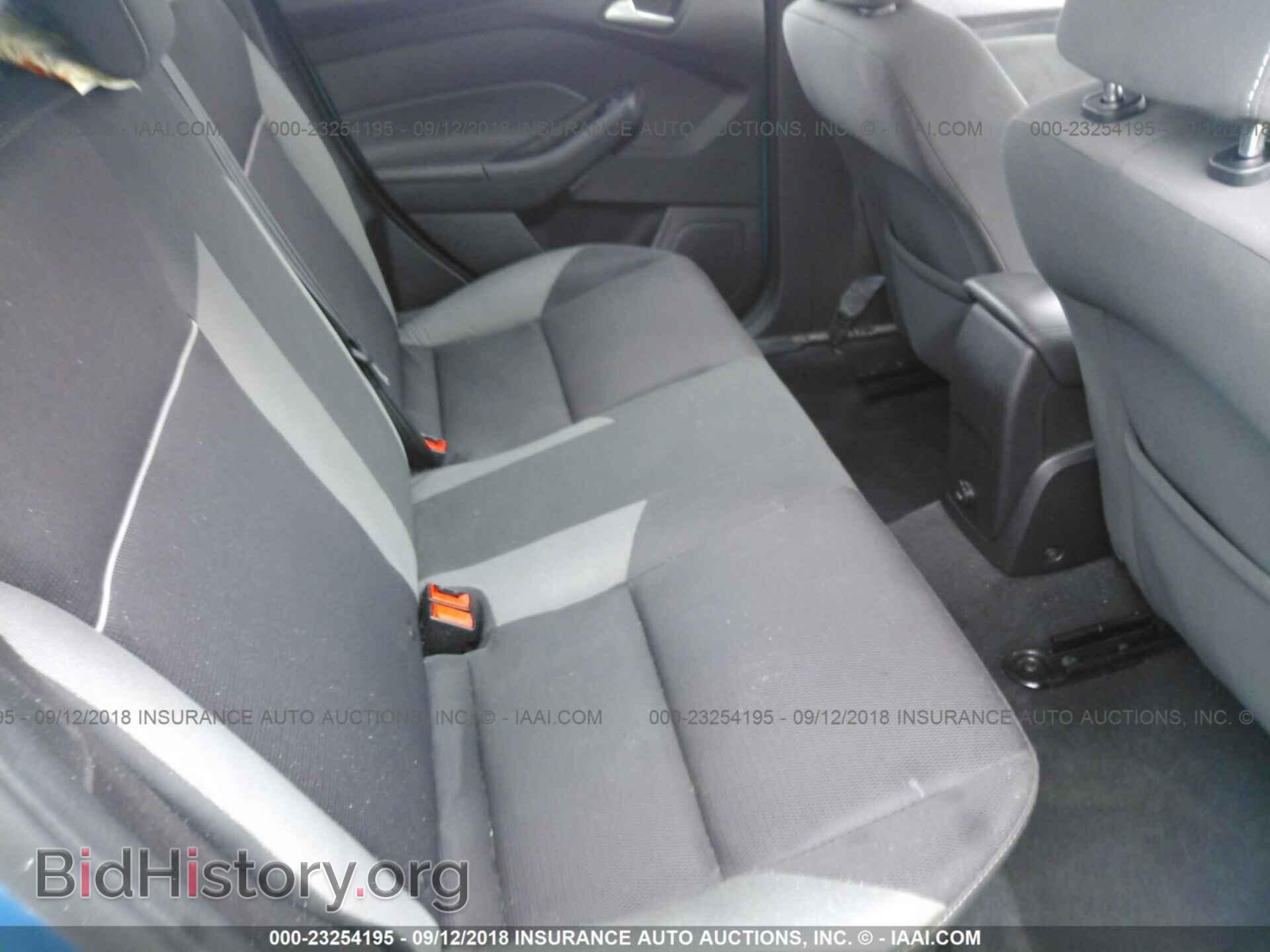 2014 Ford Focus - VIN: 1FADP3F28EL447033 - Фото 8