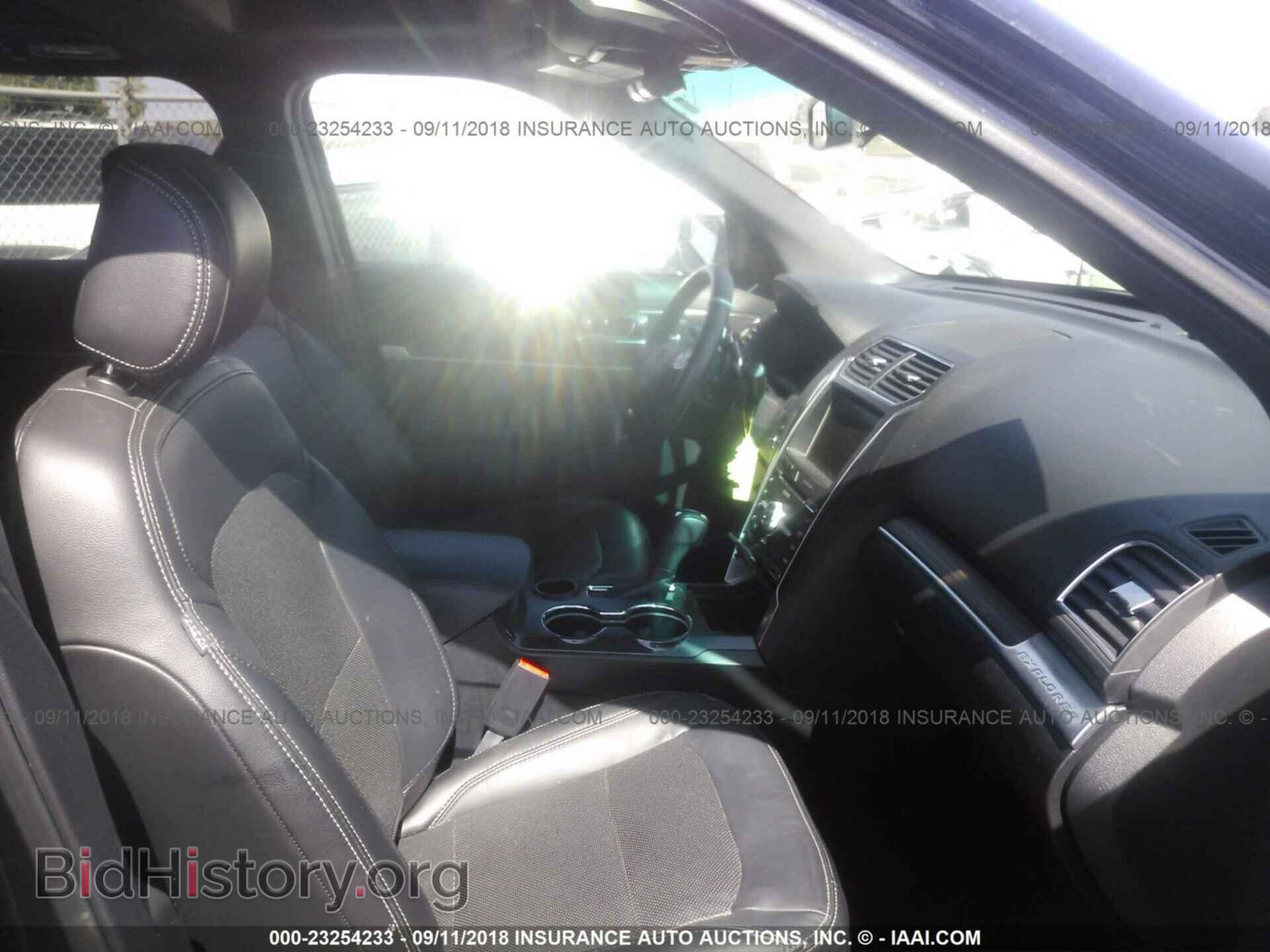 2016 Ford Explorer - VIN: 1FM5K7F84GGB64578 - Photo 5