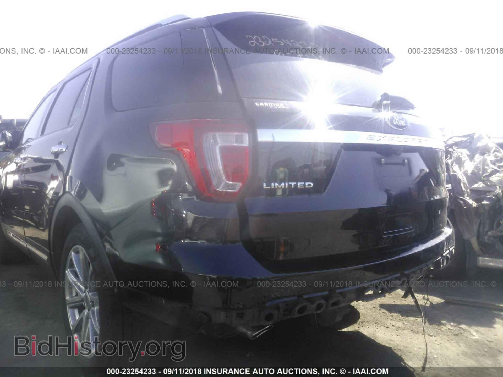 2016 Ford Explorer - VIN: 1FM5K7F84GGB64578 - Photo 6