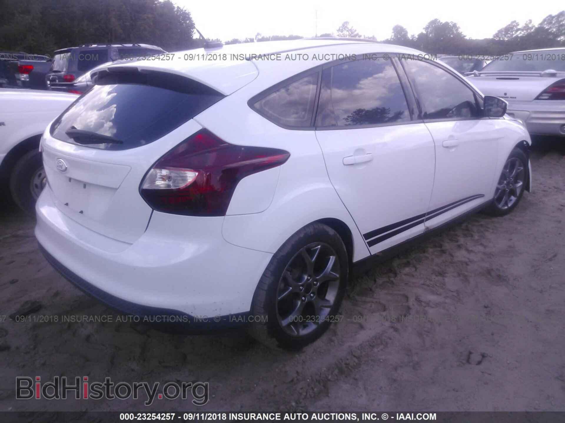 2014 Ford Focus - VIN: 1FADP3K22EL444344 - Фото 4