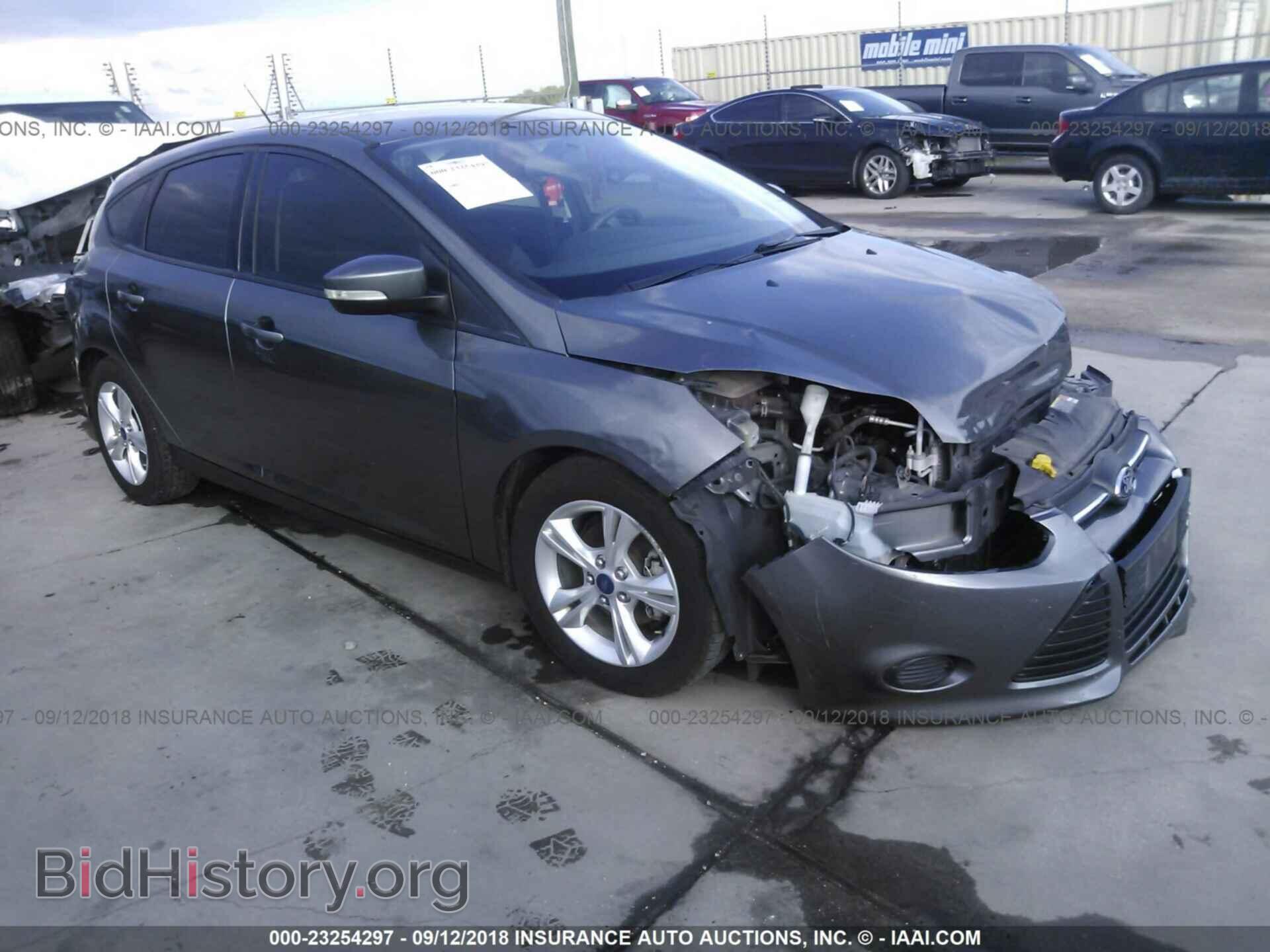 Photo 1FADP3K2XDL351943 - Ford Focus 2013