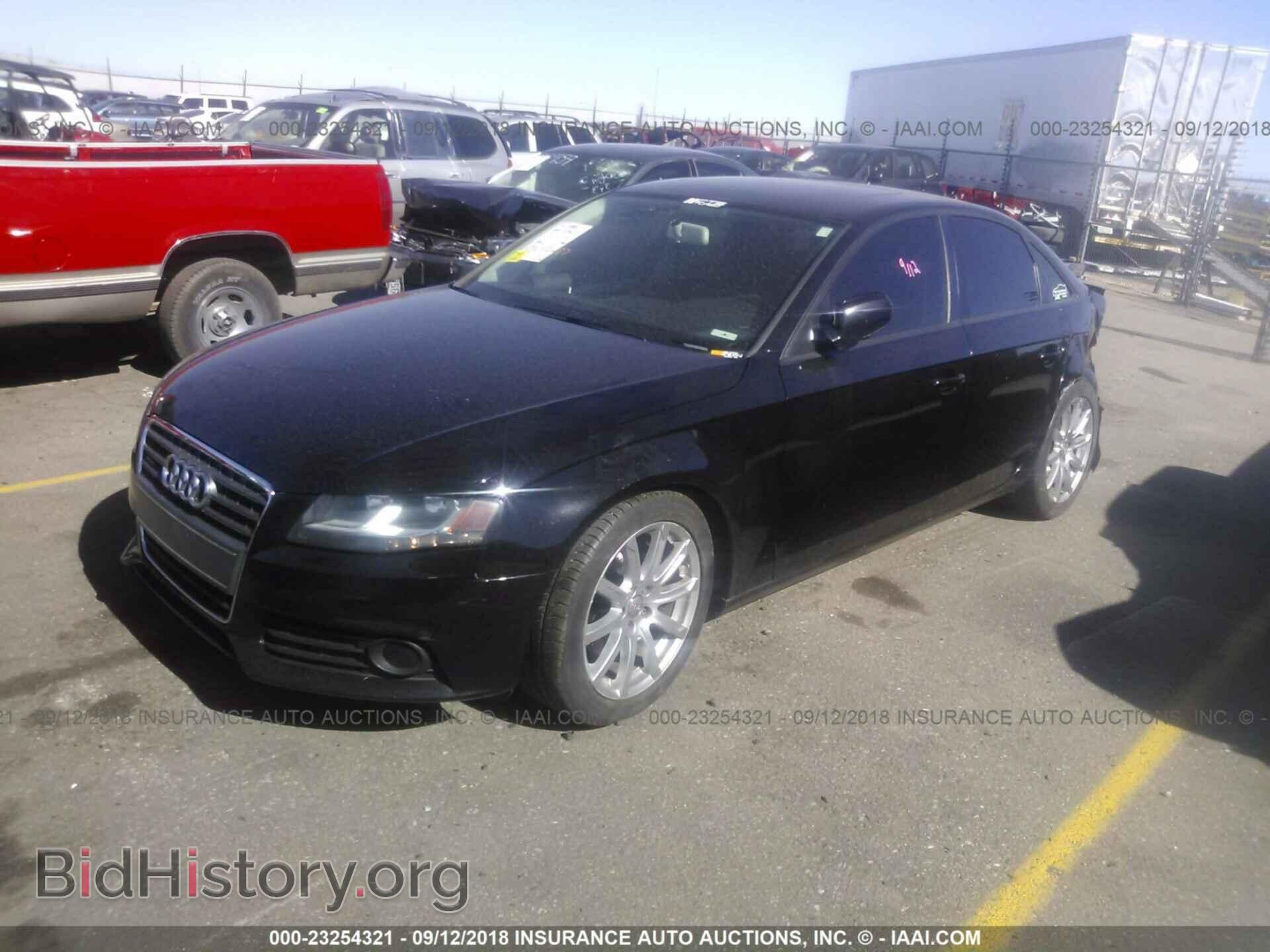 2011 Audi A4 - VIN: WAUBFAFL4BN027980 - Photo 2