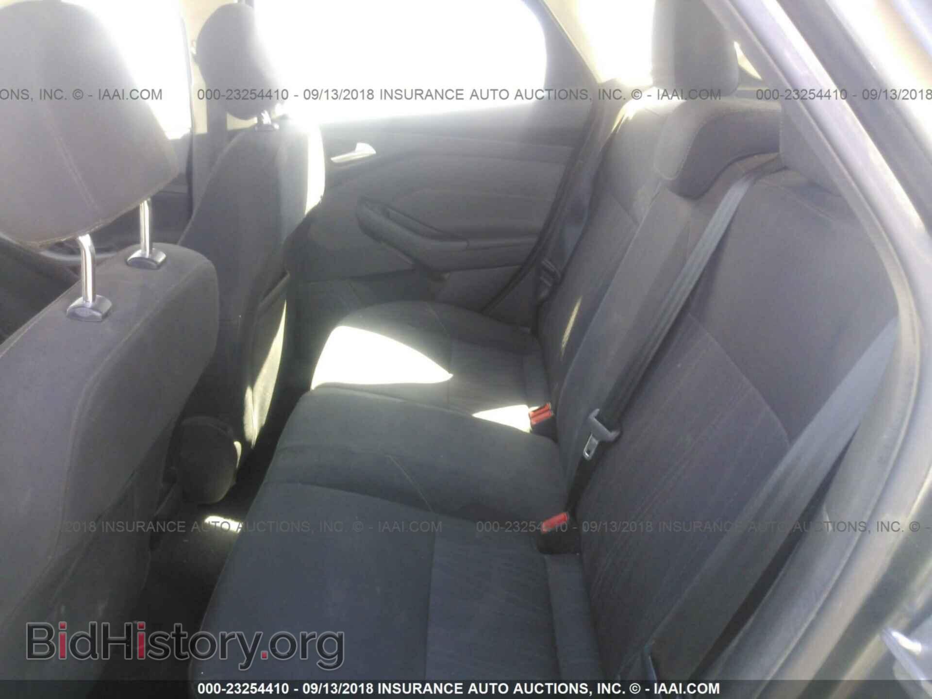 2017 Ford Focus - VIN: 1FADP3M24HL290639 - Фото 8
