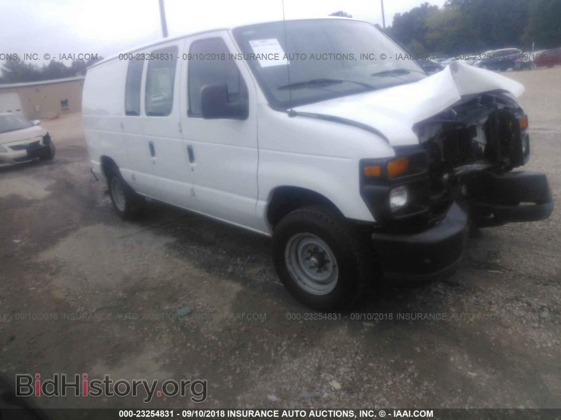 Photo 1FTNE1EW1BDA61427 - Ford Econoline 2011