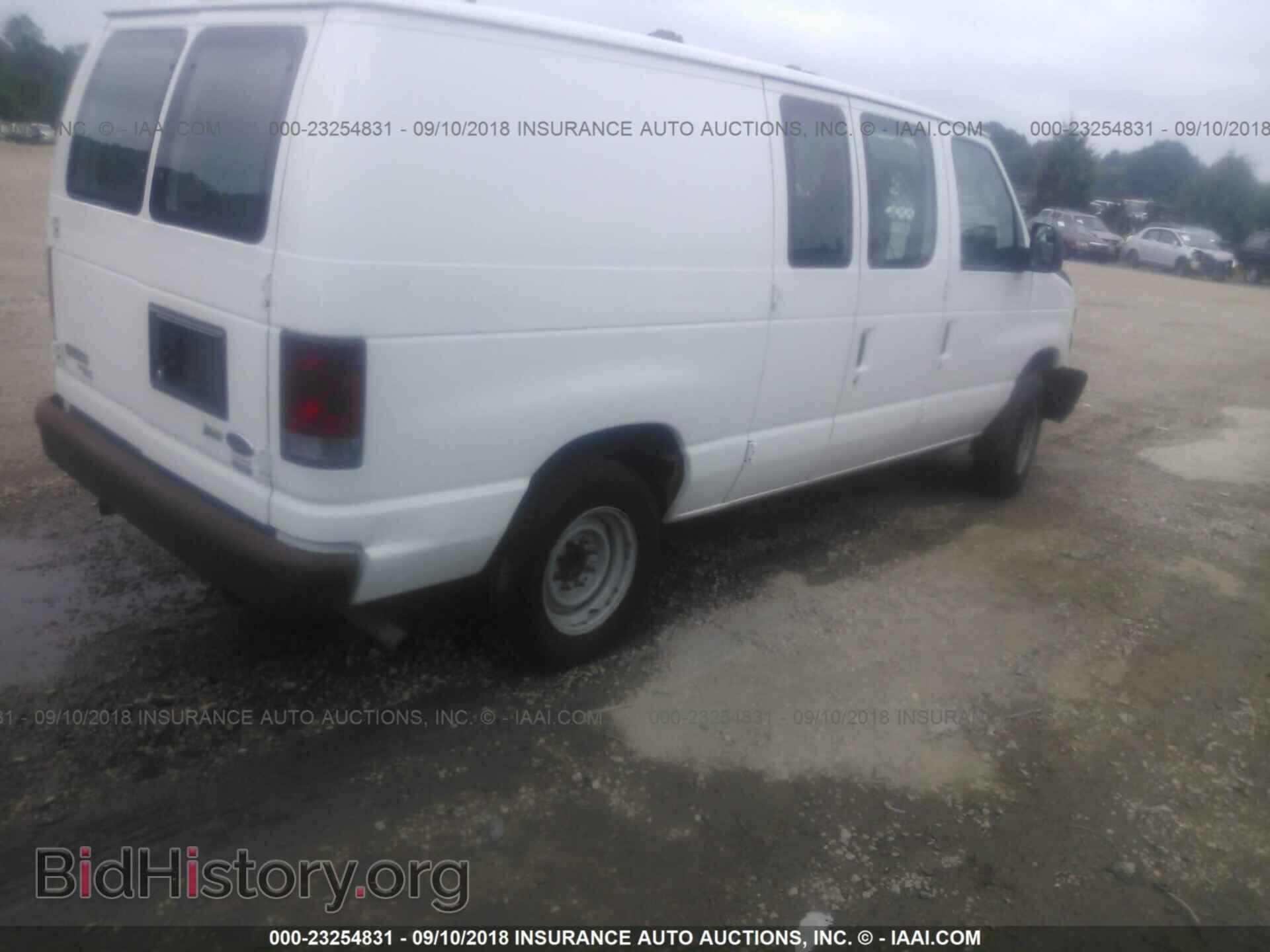 2011 Ford Econoline - VIN: 1FTNE1EW1BDA61427 - Фото 4