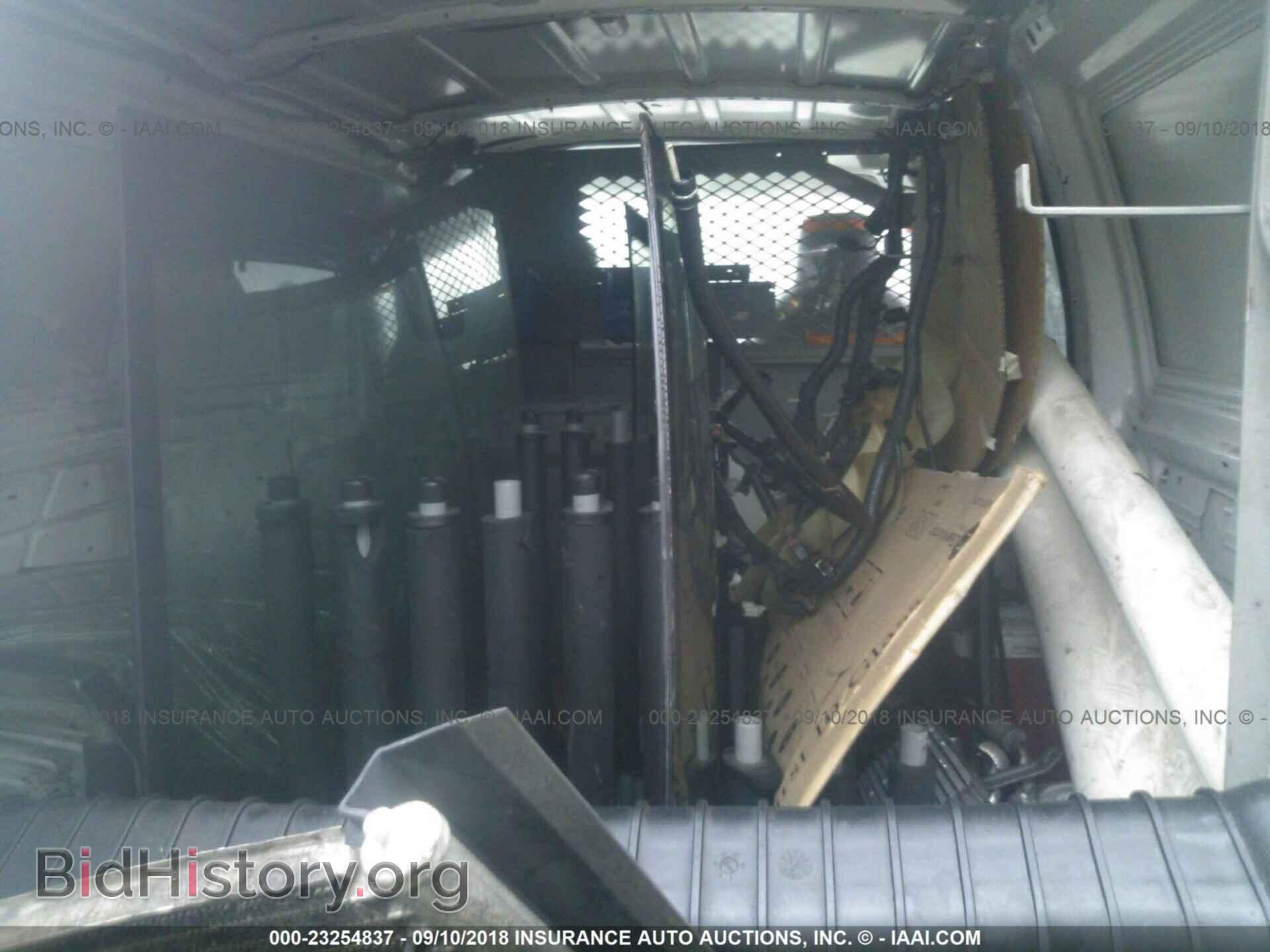 2012 Ford Econoline - VIN: 1FTNE1EL2CDA23664 - Фото 8