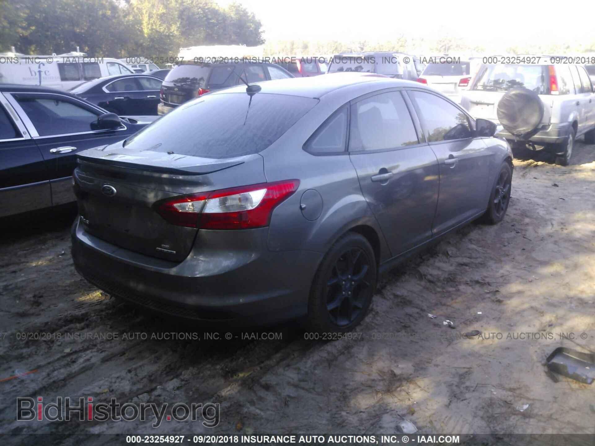 2013 Ford Focus - VIN: 1FADP3F27DL108407 - Фото 4