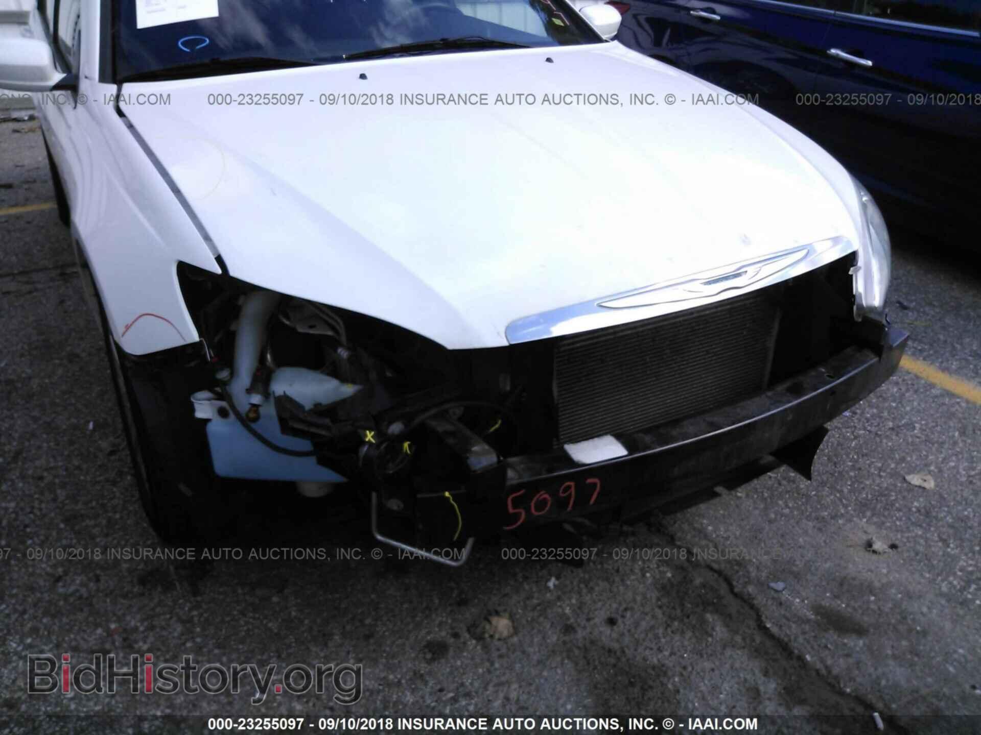 2013 Chrysler 200 - VIN: 1C3CCBAB0DN646765 - Photo 6