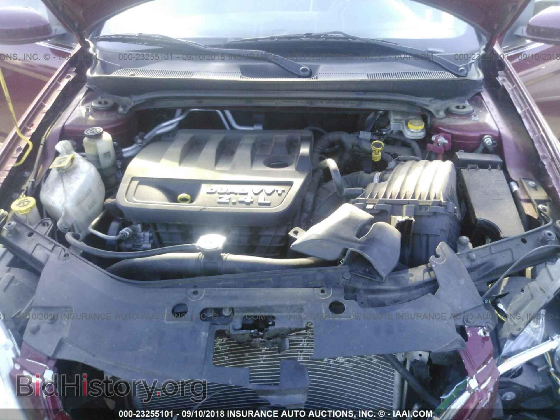 2014 Chrysler 200 - VIN: 1C3CCBAB4EN212642 - Фото 10