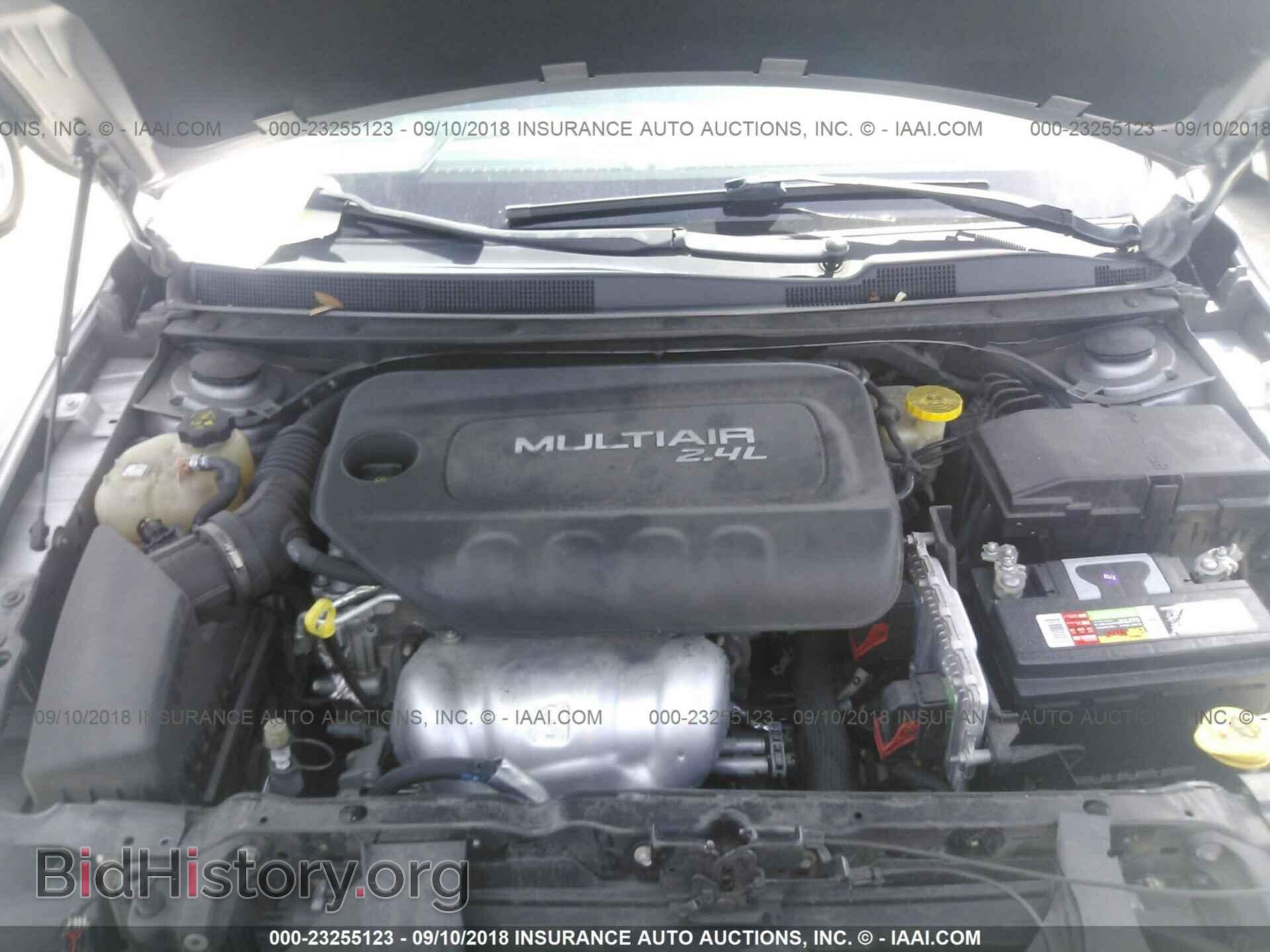 2015 Chrysler 200 - VIN: 1C3CCCAB7FN733197 - Photo 10