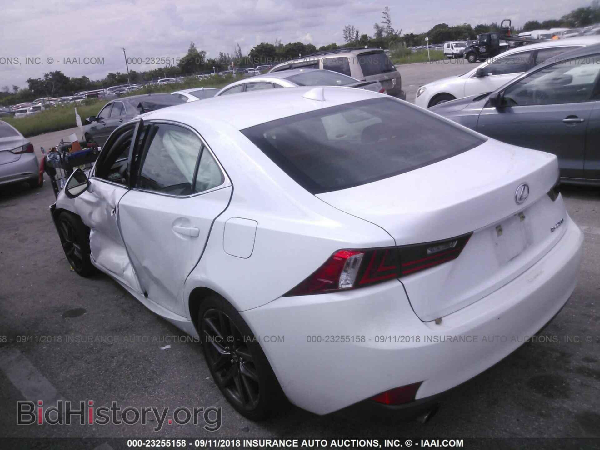 2014 Lexus Is - VIN: JTHBF1D26E5016706 - Photo 3