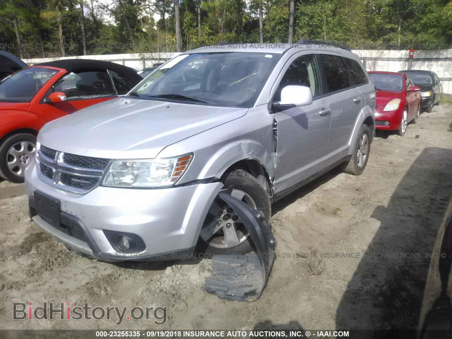 2012 Dodge Journey - VIN: 3C4PDCBG6CT161247 - Фото 2