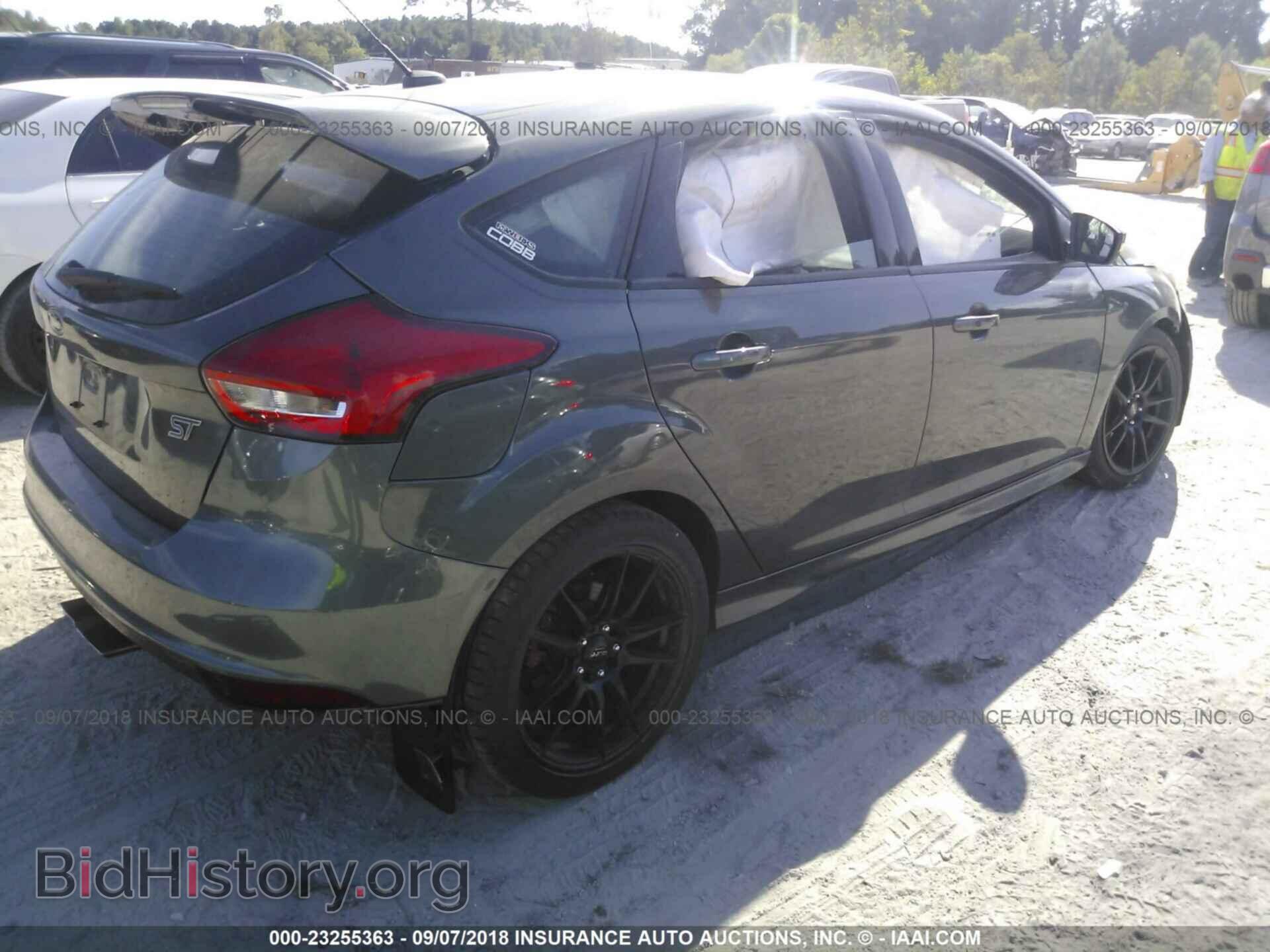 2016 FORD FOCUS - VIN: 1FADP3L94GL327895 - Photo 4