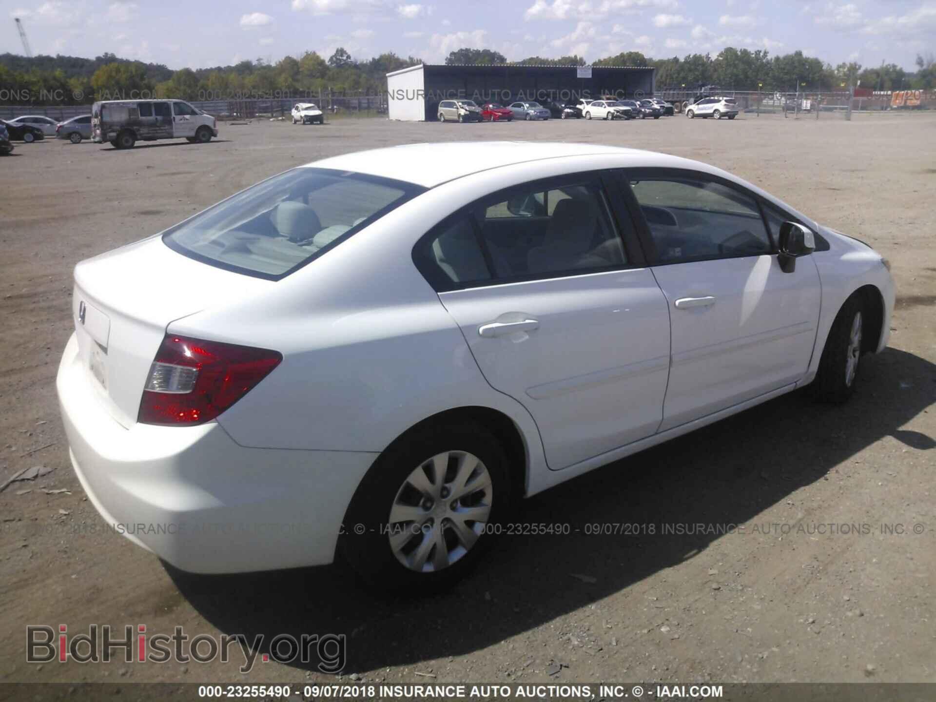 2012 Honda Civic - VIN: 19XFB2F59CE069834 - Photo 4