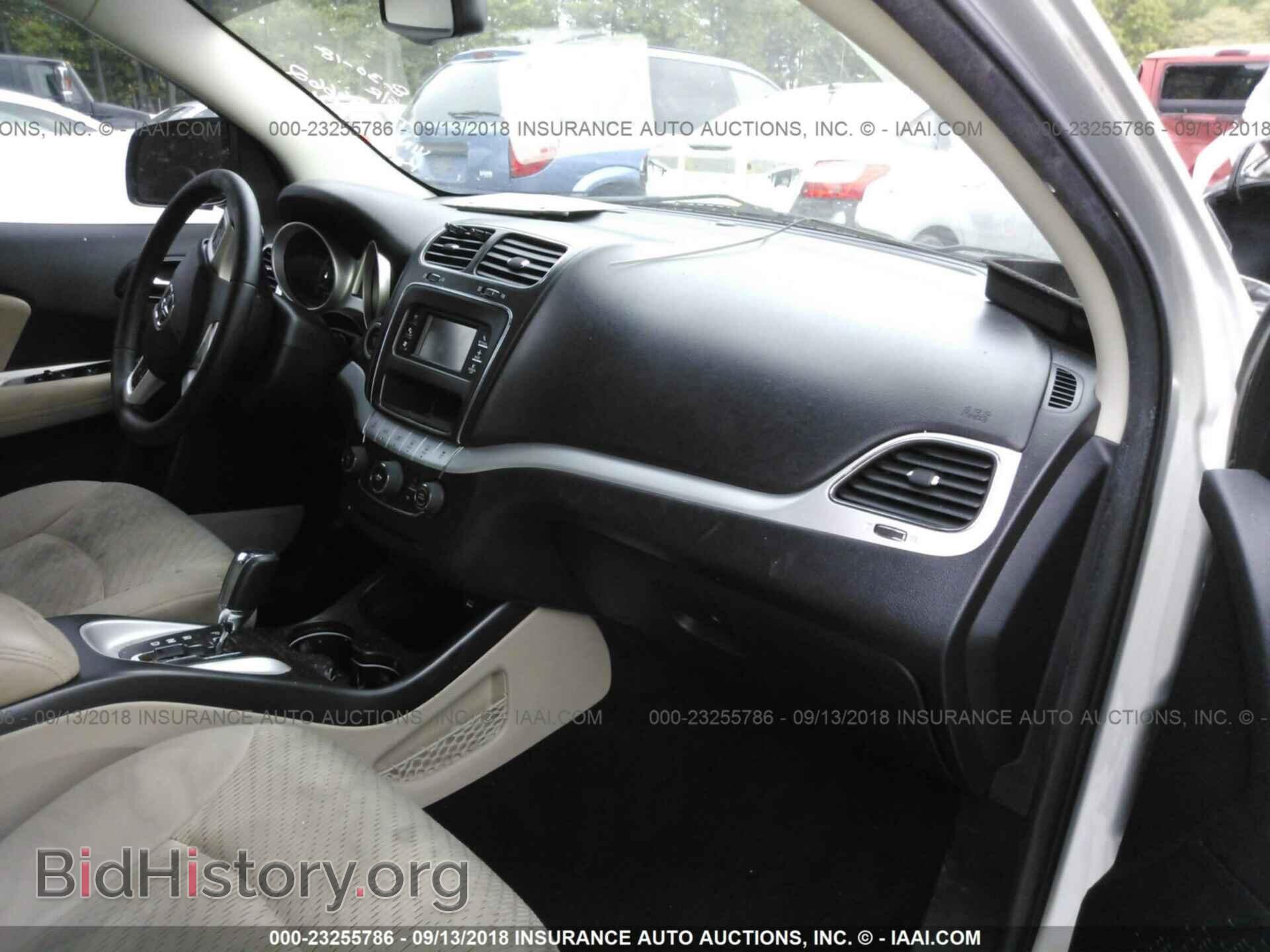 2014 Dodge Journey - VIN: 3C4PDCABXET201726 - Фото 5