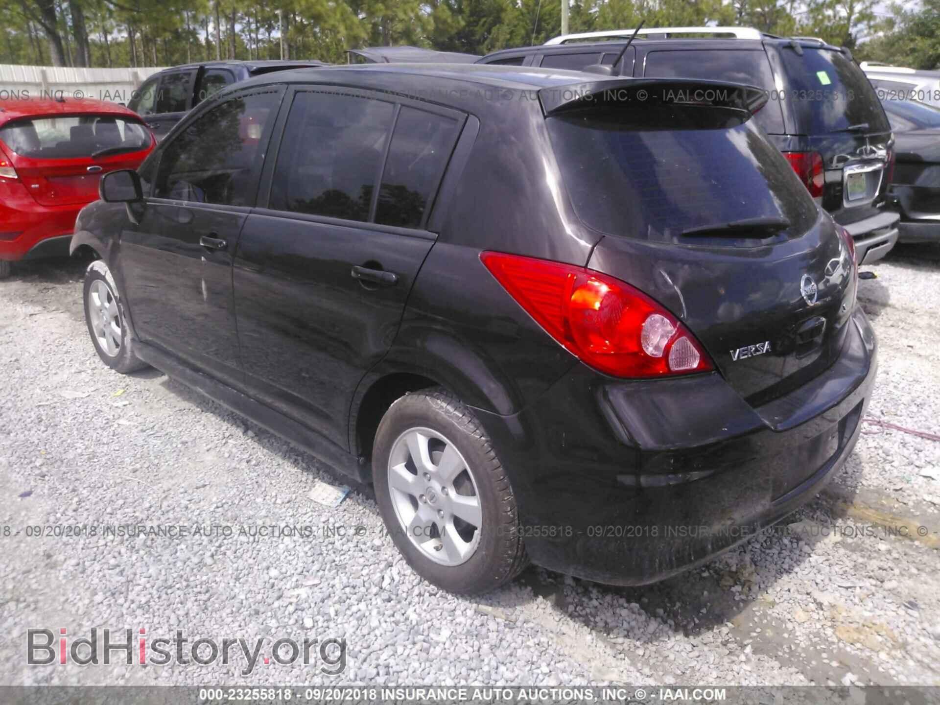 2011 Nissan Versa - VIN: 3N1BC1CPXBL435468 - Фото 3