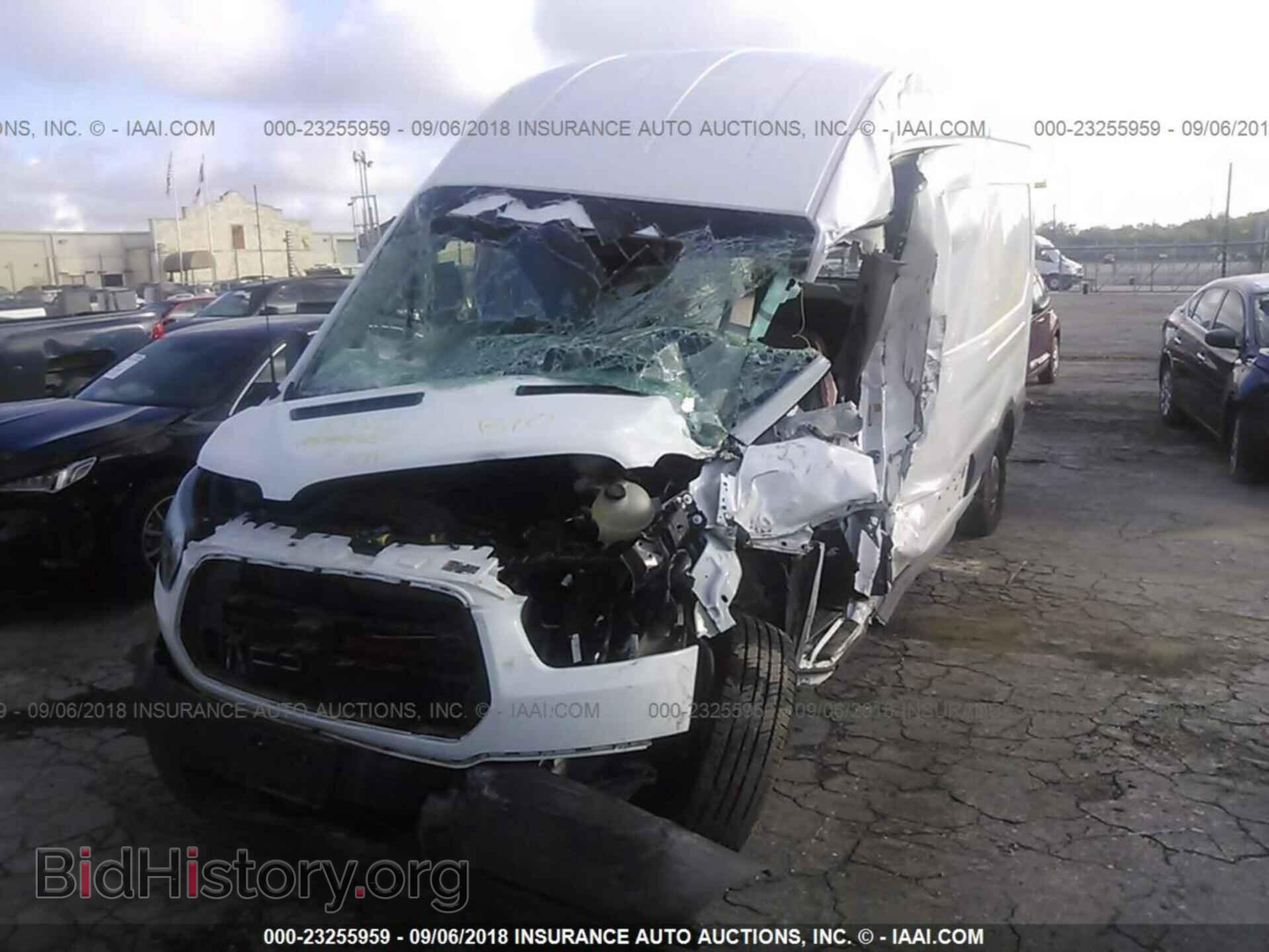 2018 Ford Transit - VIN: 1FTYR2XM7JKA56701 - Фото 2