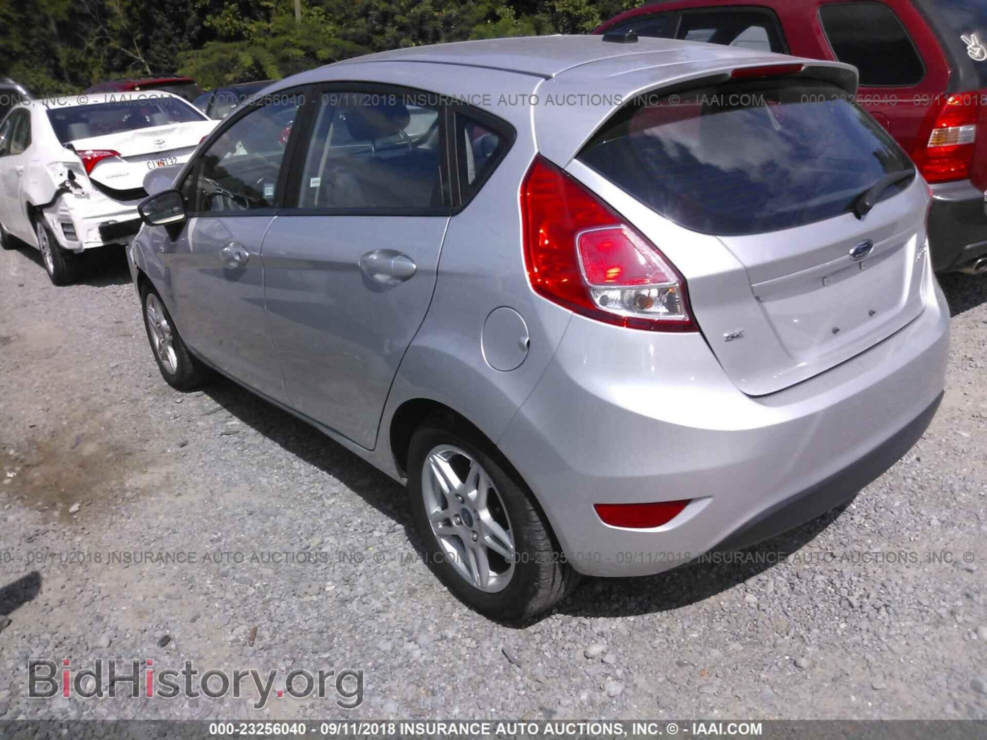 2017 Ford Fiesta - VIN: 3FADP4EJXHM129044 - Фото 3