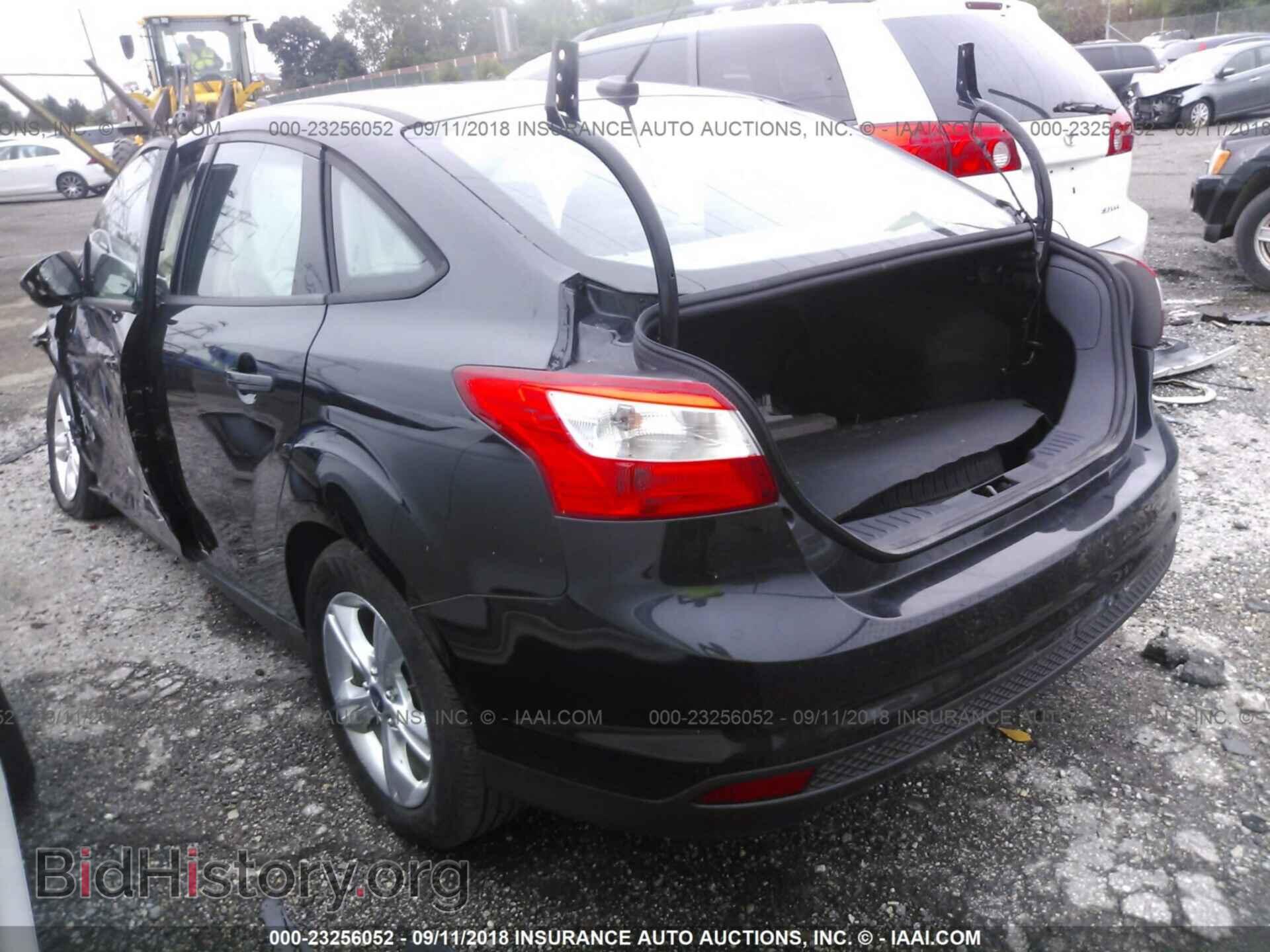 2014 Ford Focus - VIN: 1FADP3F25EL178991 - Фото 3