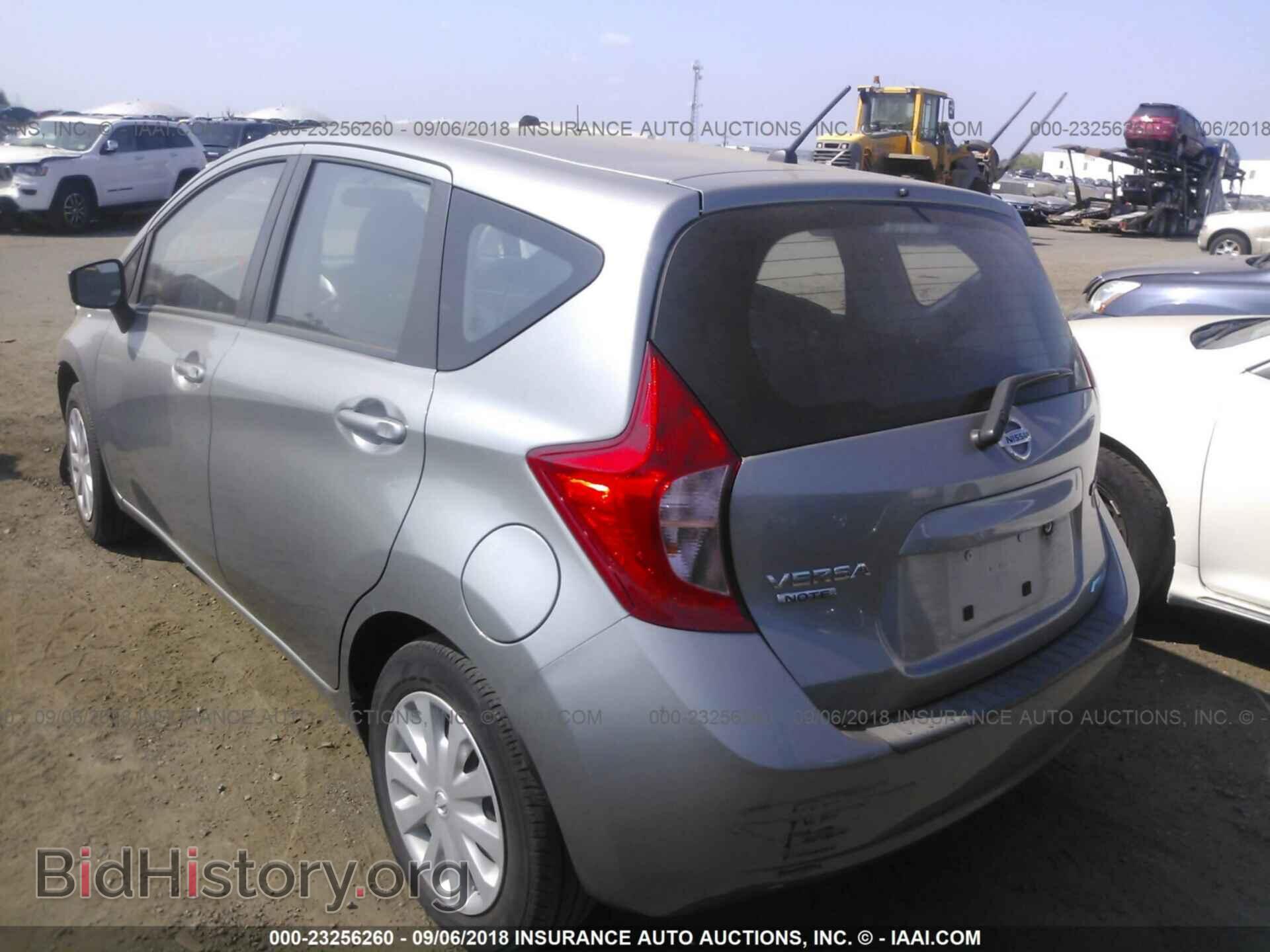2015 Nissan Versa note - VIN: 3N1CE2CP0FL355882 - Photo 3