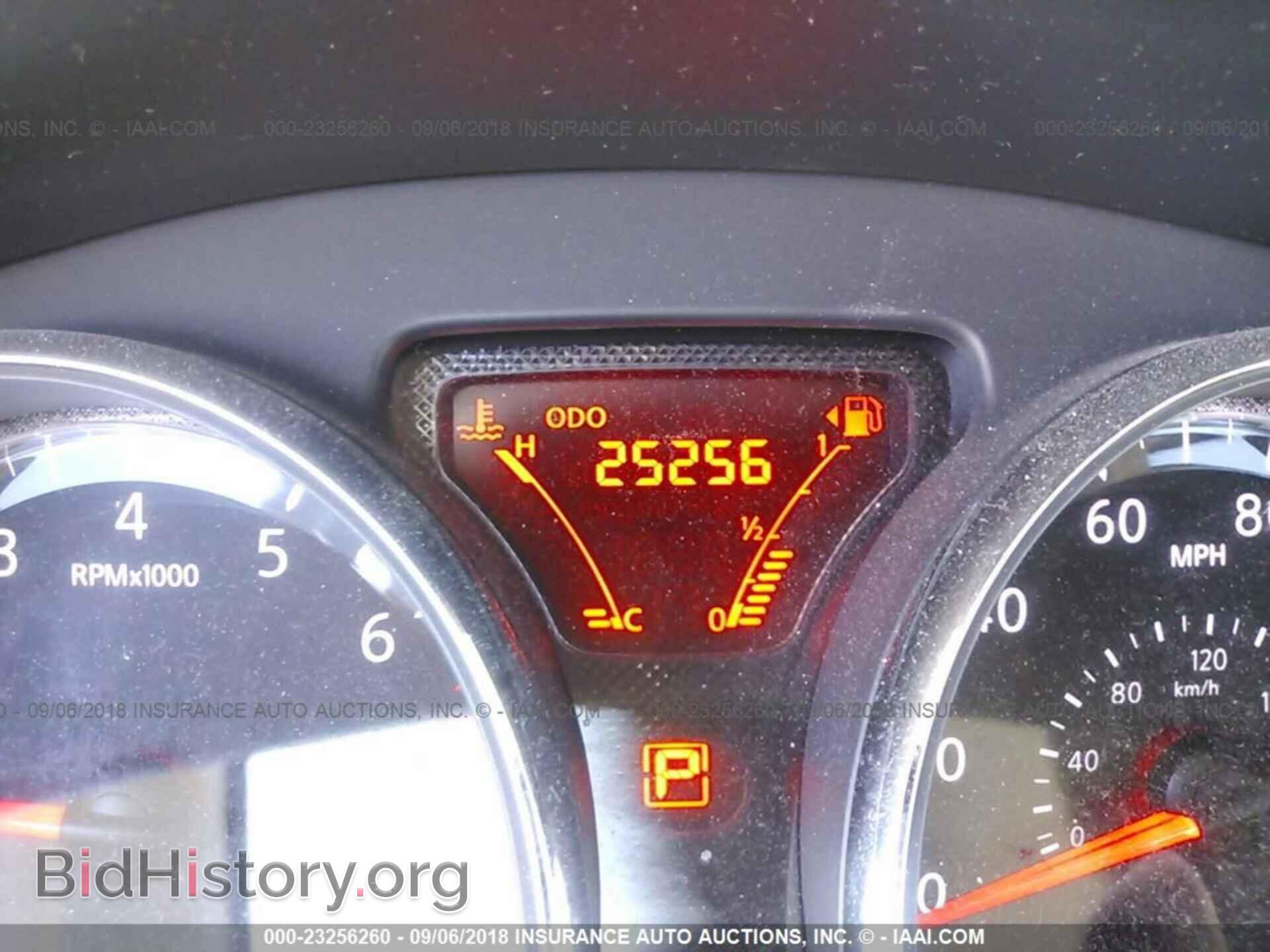 2015 Nissan Versa note - VIN: 3N1CE2CP0FL355882 - Photo 7