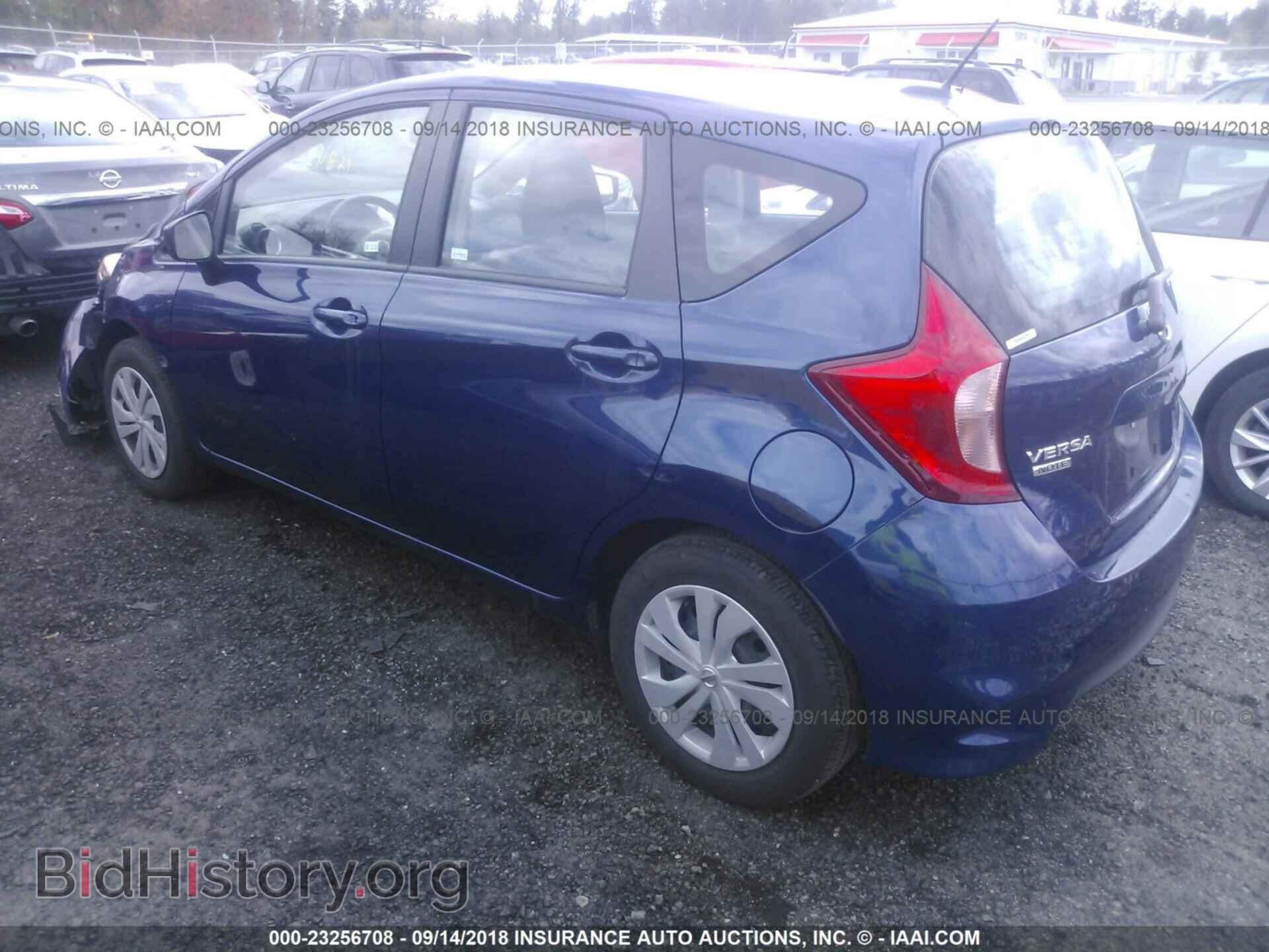 2018 Nissan Versa note - VIN: 3N1CE2CPXJL359768 - Фото 3