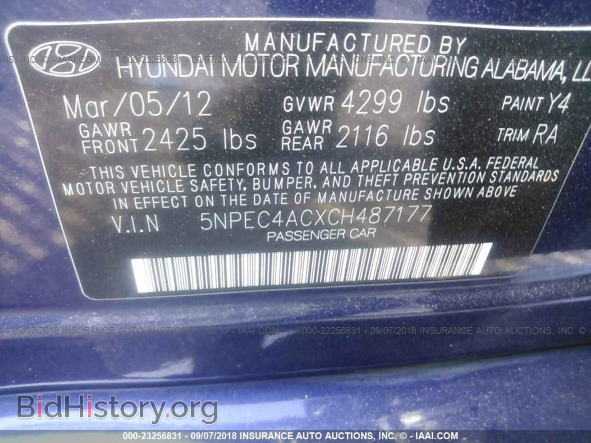 2012 Hyundai Sonata - VIN: 5NPEC4ACXCH487177 - Photo 9