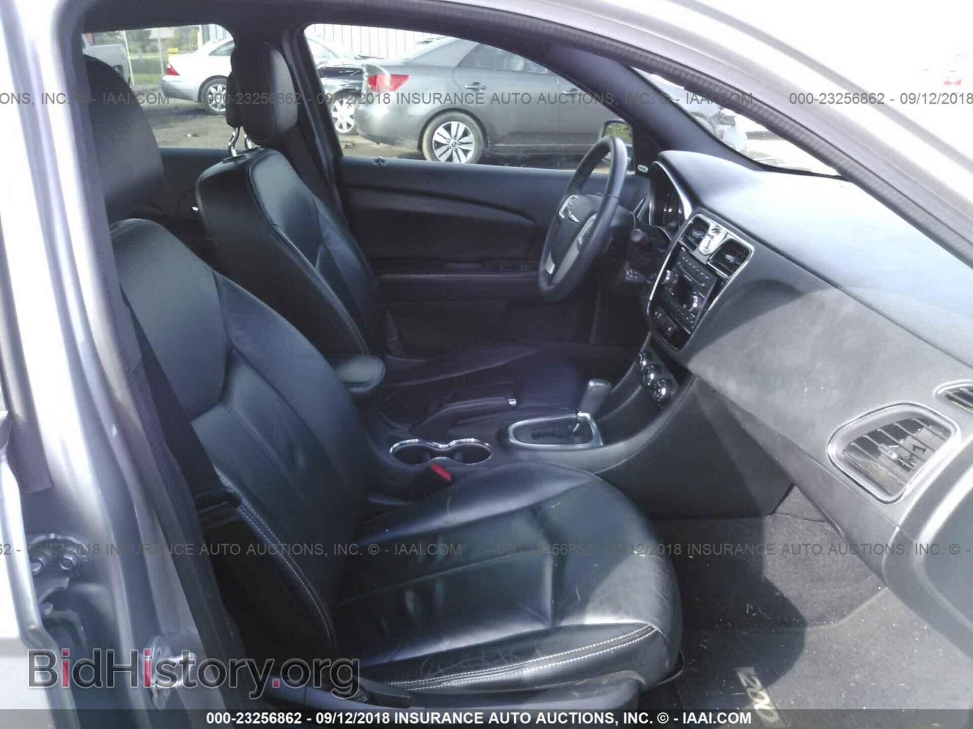 2013 Chrysler 200 - VIN: 1C3CCBCG7DN701690 - Фото 5