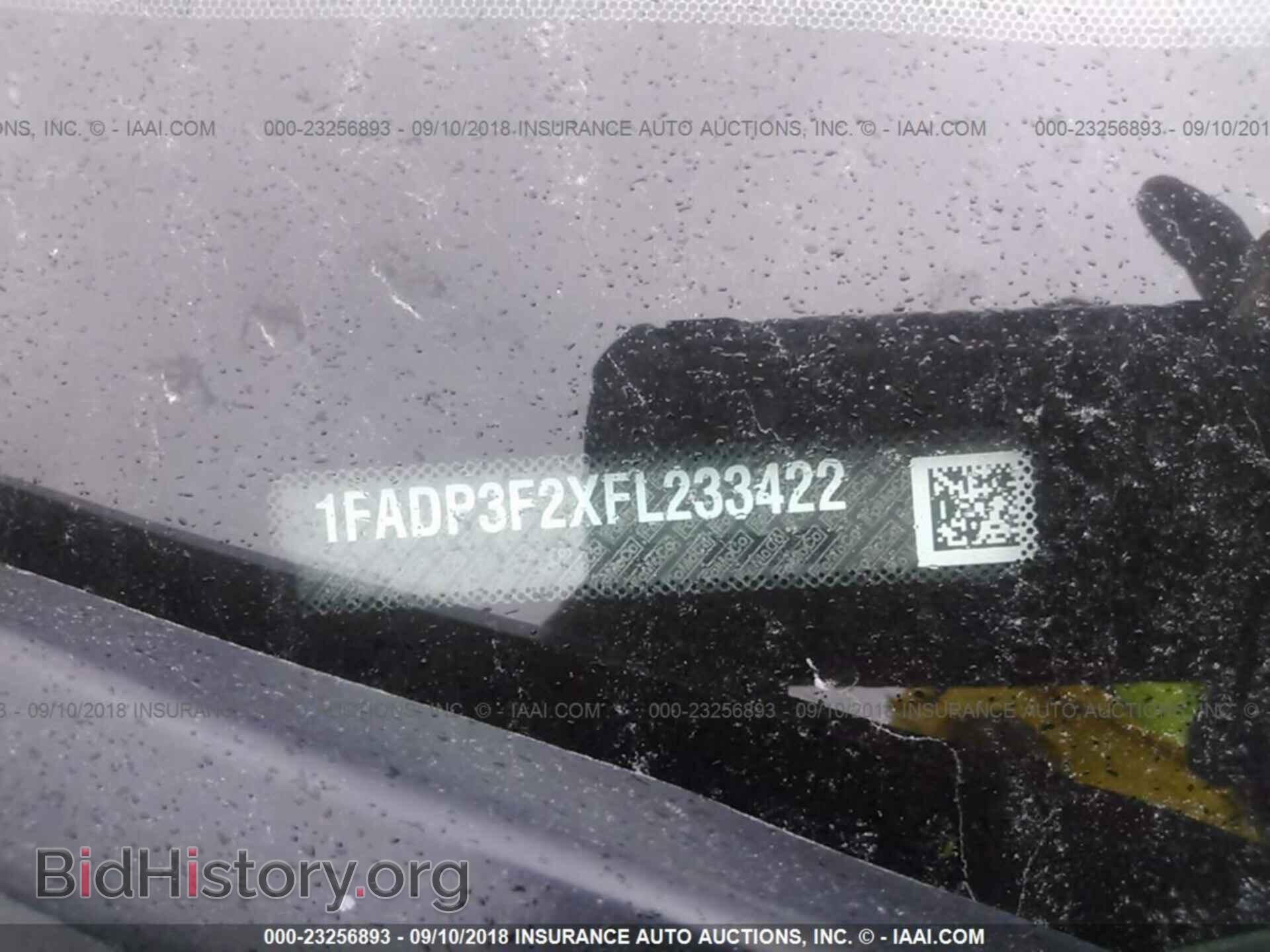 2015 Ford Focus - VIN: 1FADP3F2XFL233422 - Photo 9