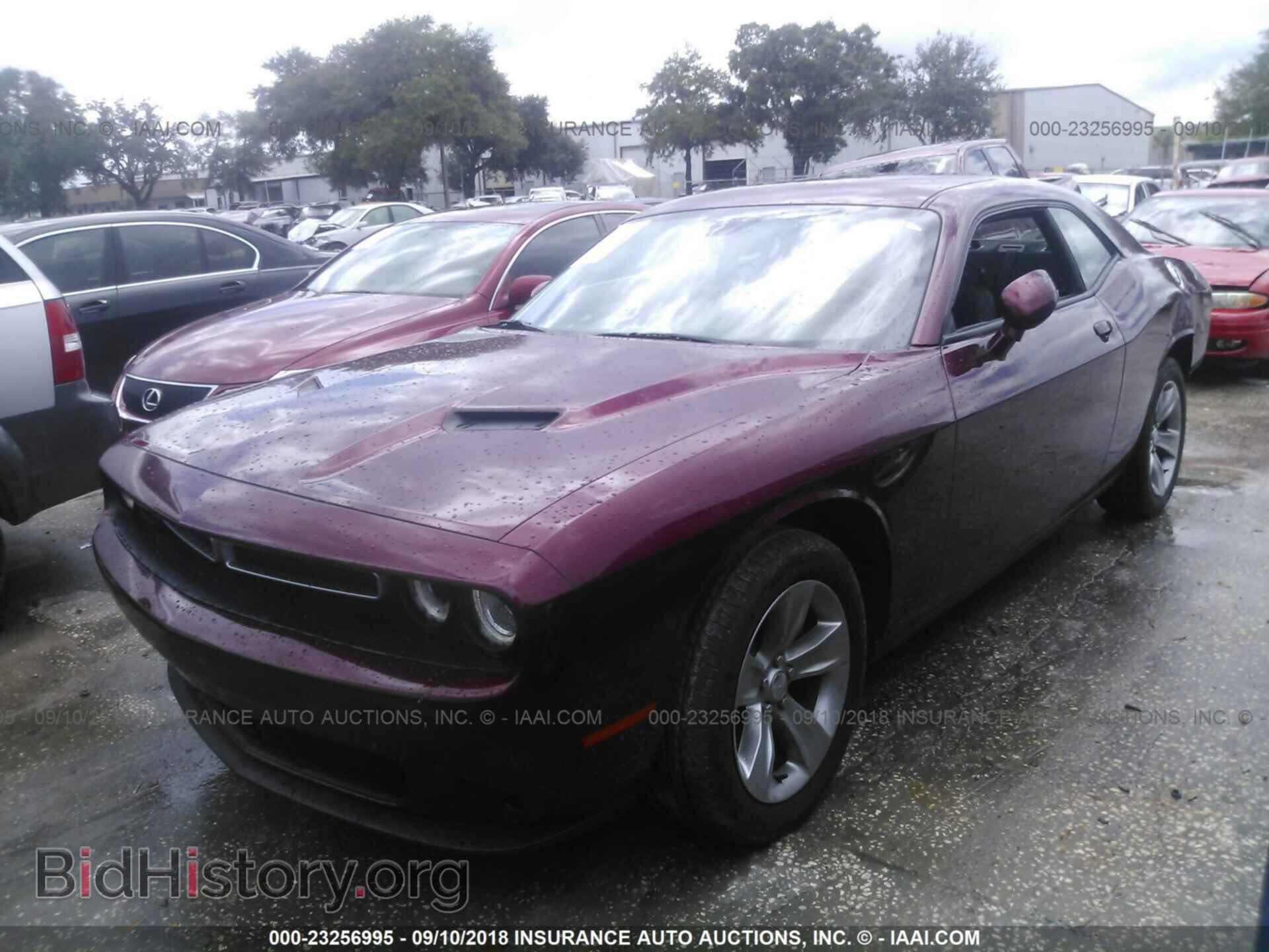 2017 Dodge Challenger - VIN: 2C3CDZAG2HH572541 - Фото 2
