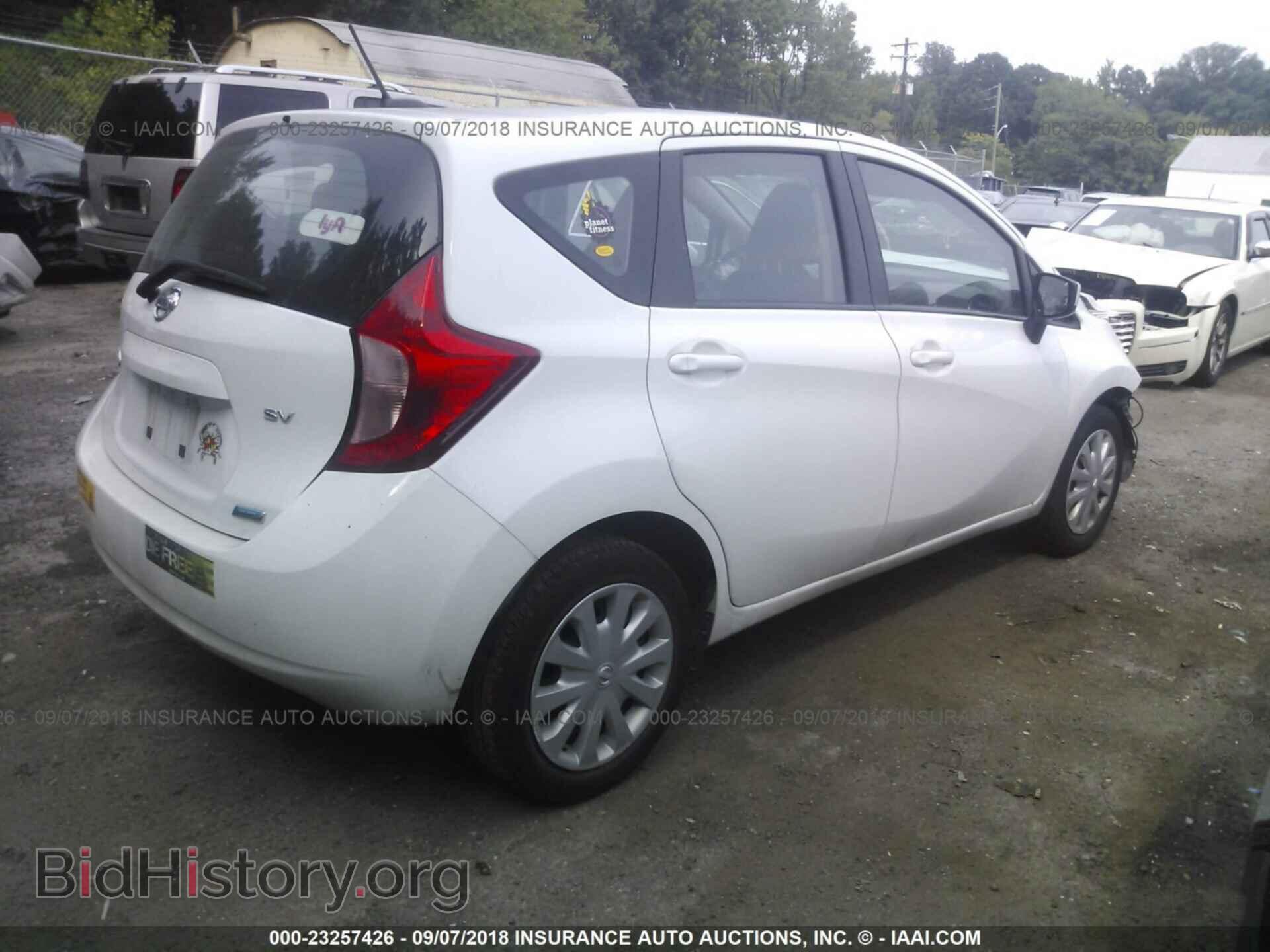 2016 Nissan Versa note - VIN: 3N1CE2CPXGL398918 - Фото 4