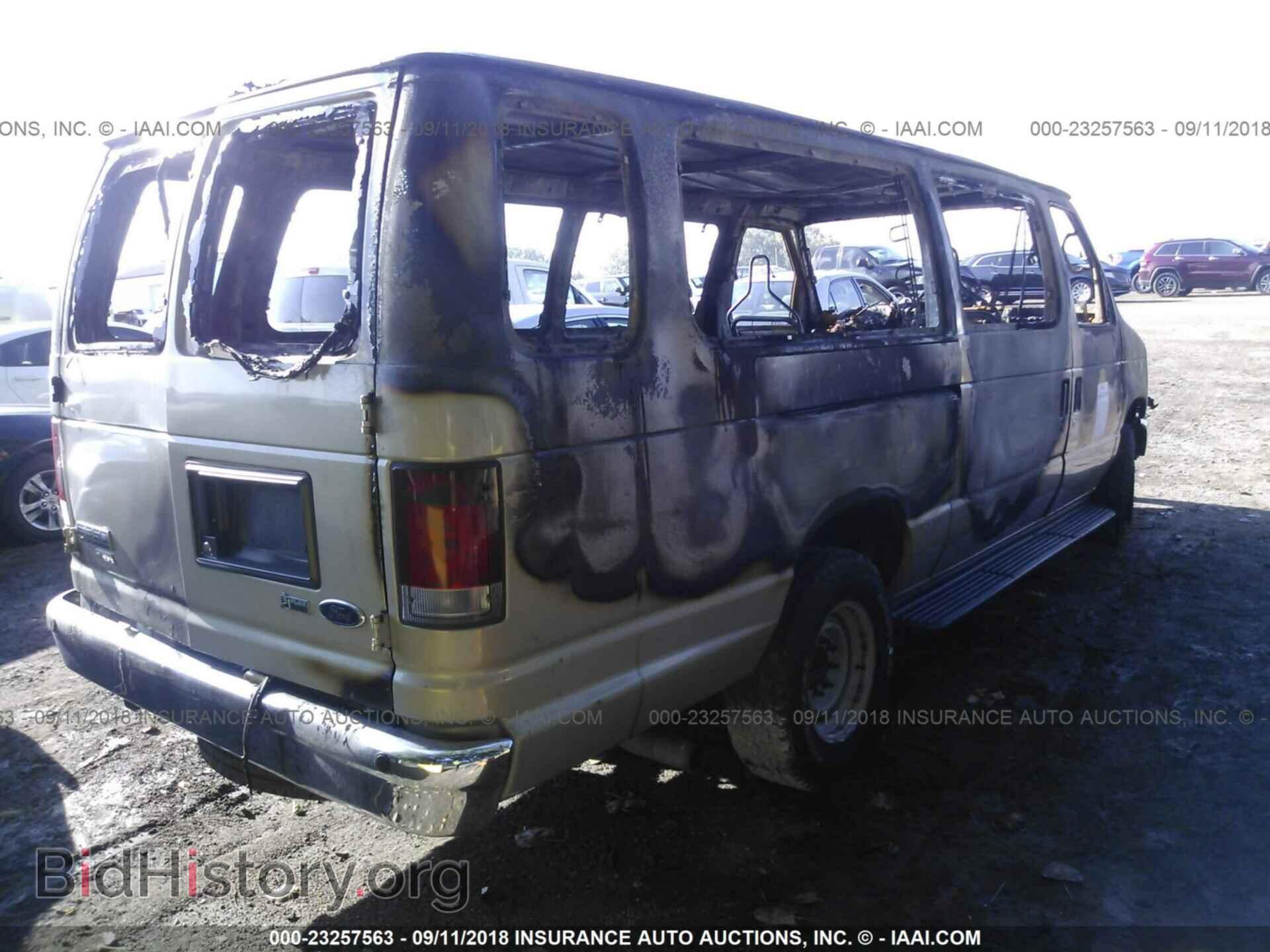 2012 FORD ECONOLINE - VIN: 1FBSS3BL8CDA56944 - Фото 4