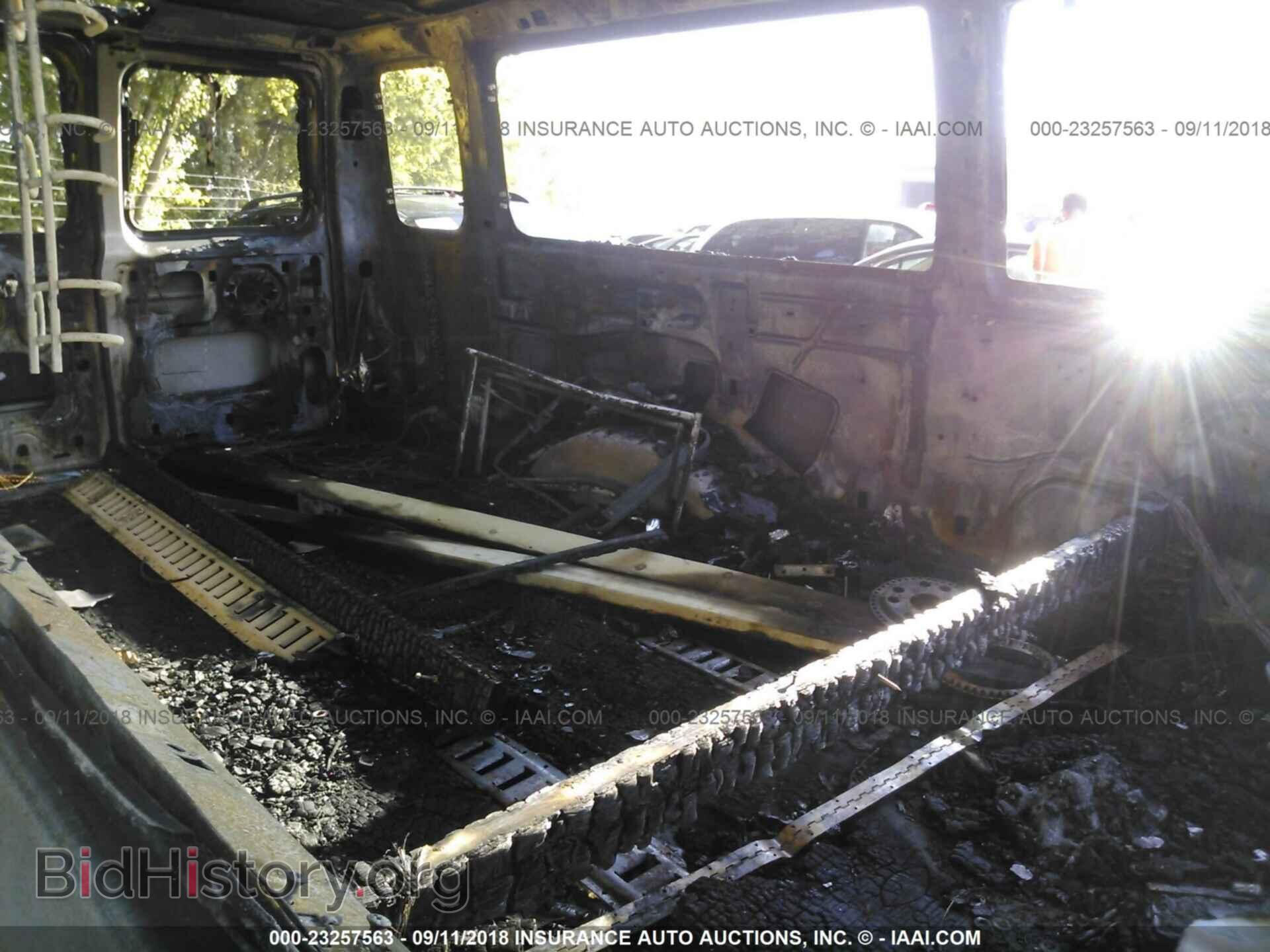 2012 FORD ECONOLINE - VIN: 1FBSS3BL8CDA56944 - Фото 8