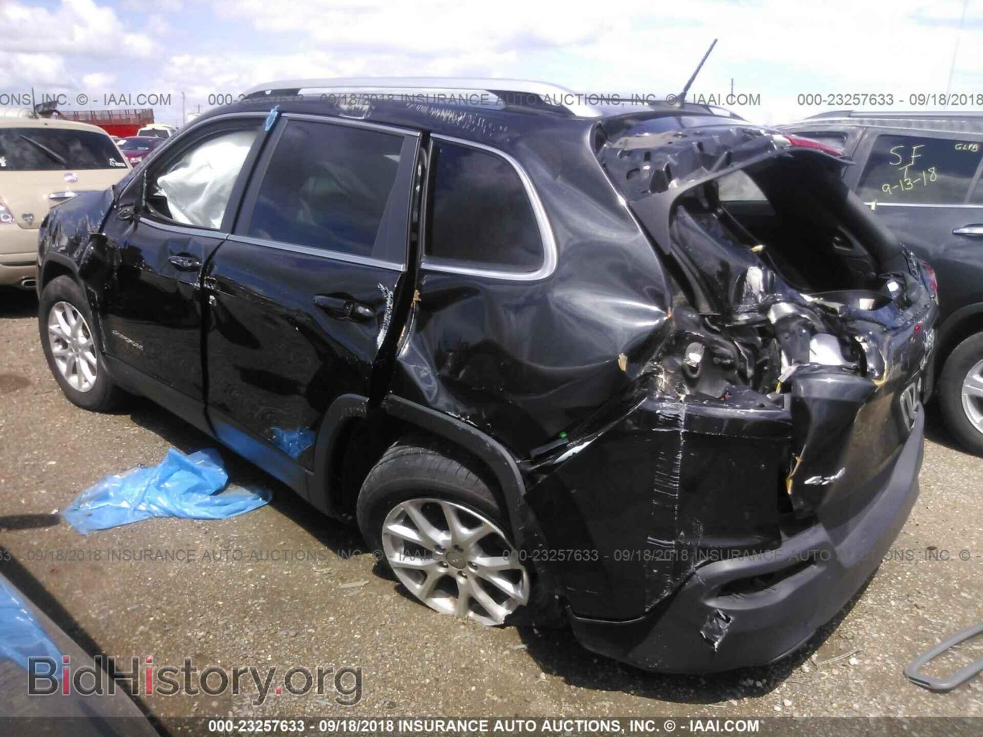 2014 Jeep Cherokee - VIN: 1C4PJMCS2EW247539 - Фото 3