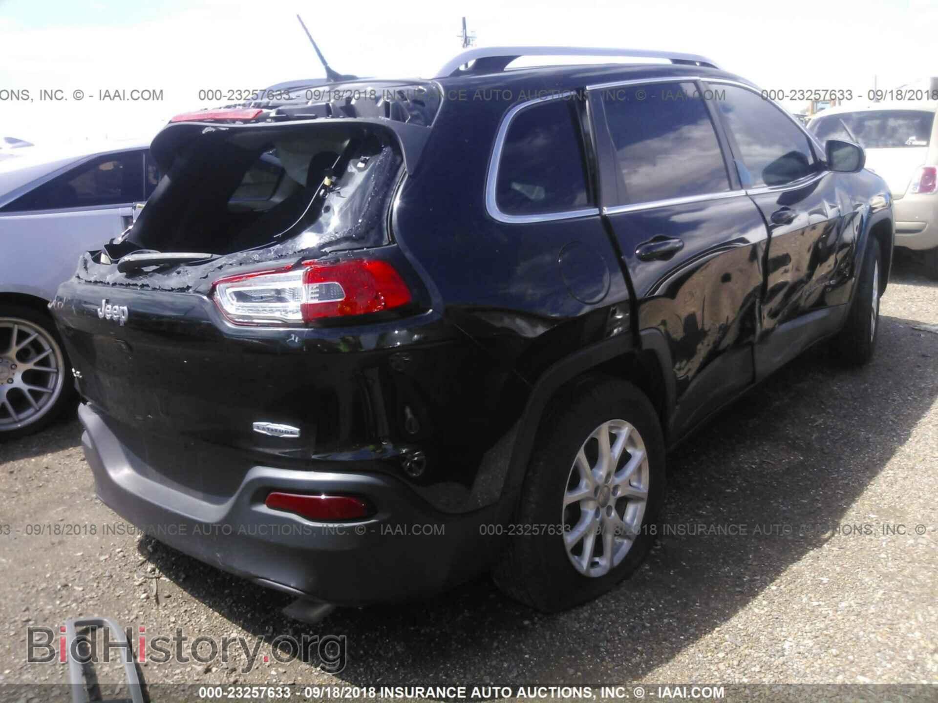 2014 Jeep Cherokee - VIN: 1C4PJMCS2EW247539 - Фото 4