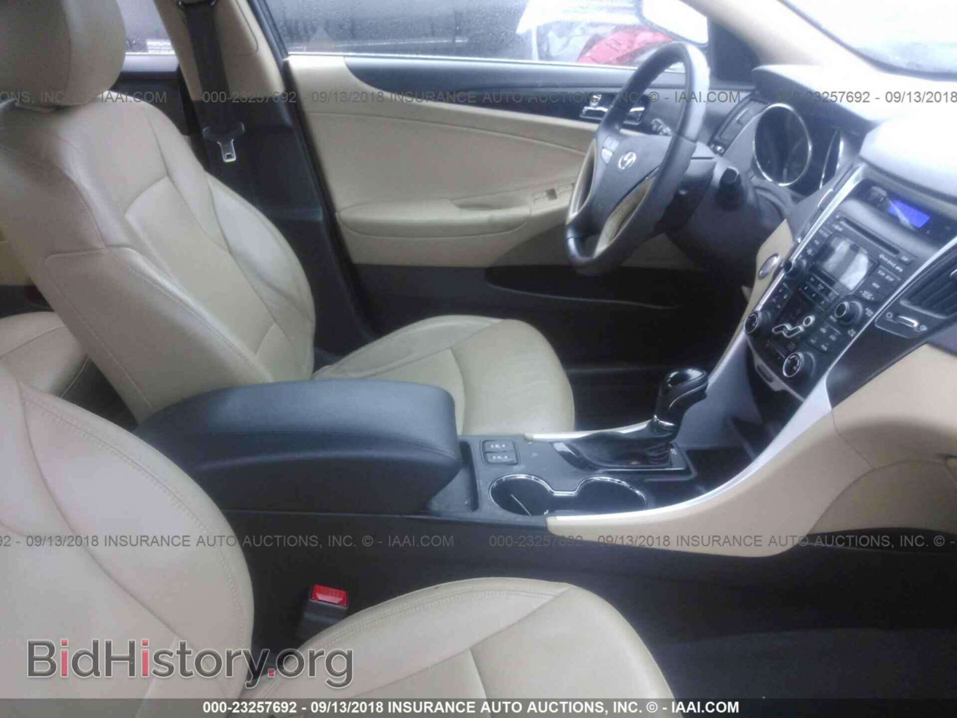 2012 Hyundai Sonata - VIN: 5NPEC4AC4CH372915 - Фото 5