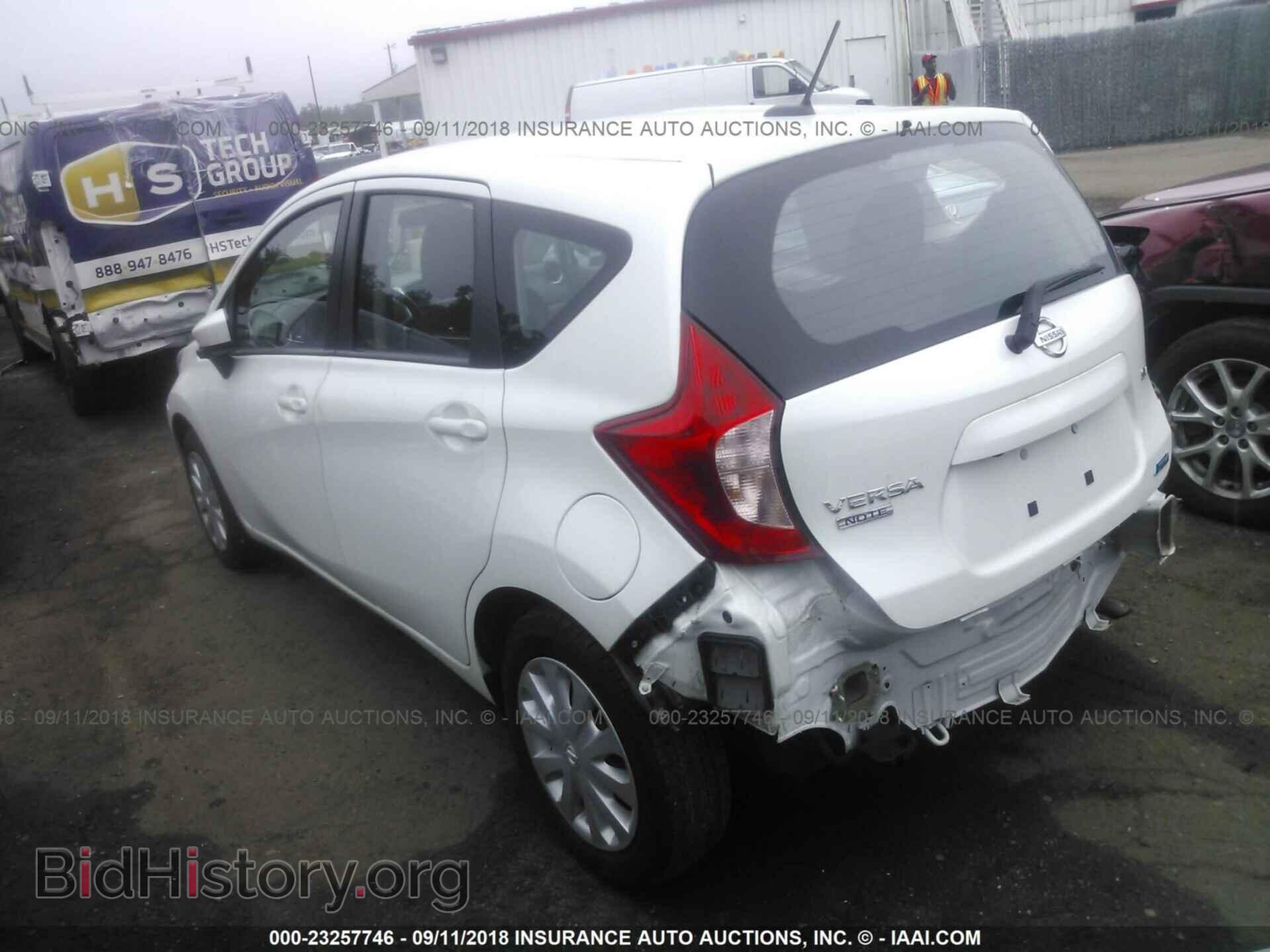 2016 Nissan Versa note - VIN: 3N1CE2CP1GL366195 - Фото 3