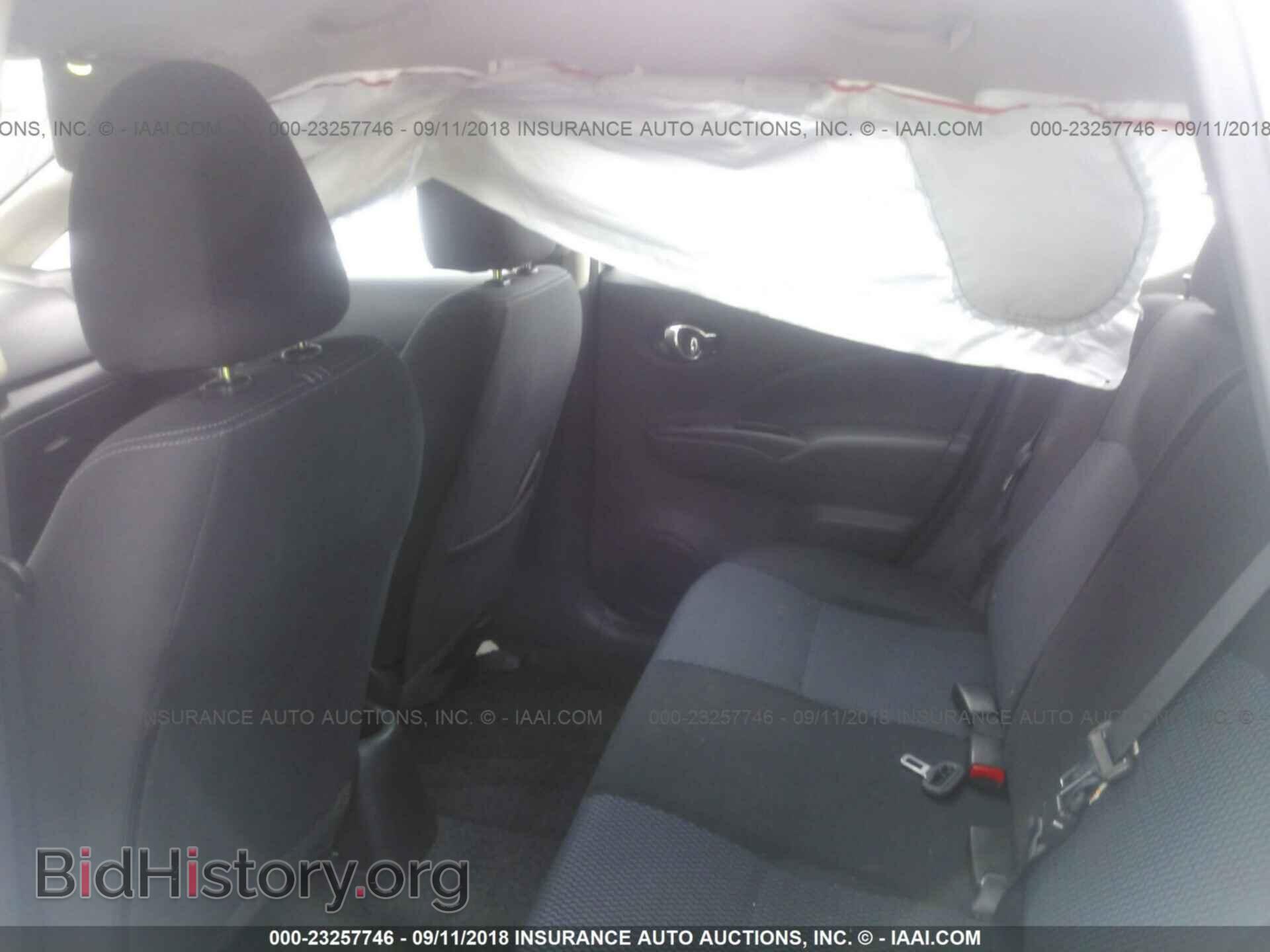 2016 Nissan Versa note - VIN: 3N1CE2CP1GL366195 - Фото 8